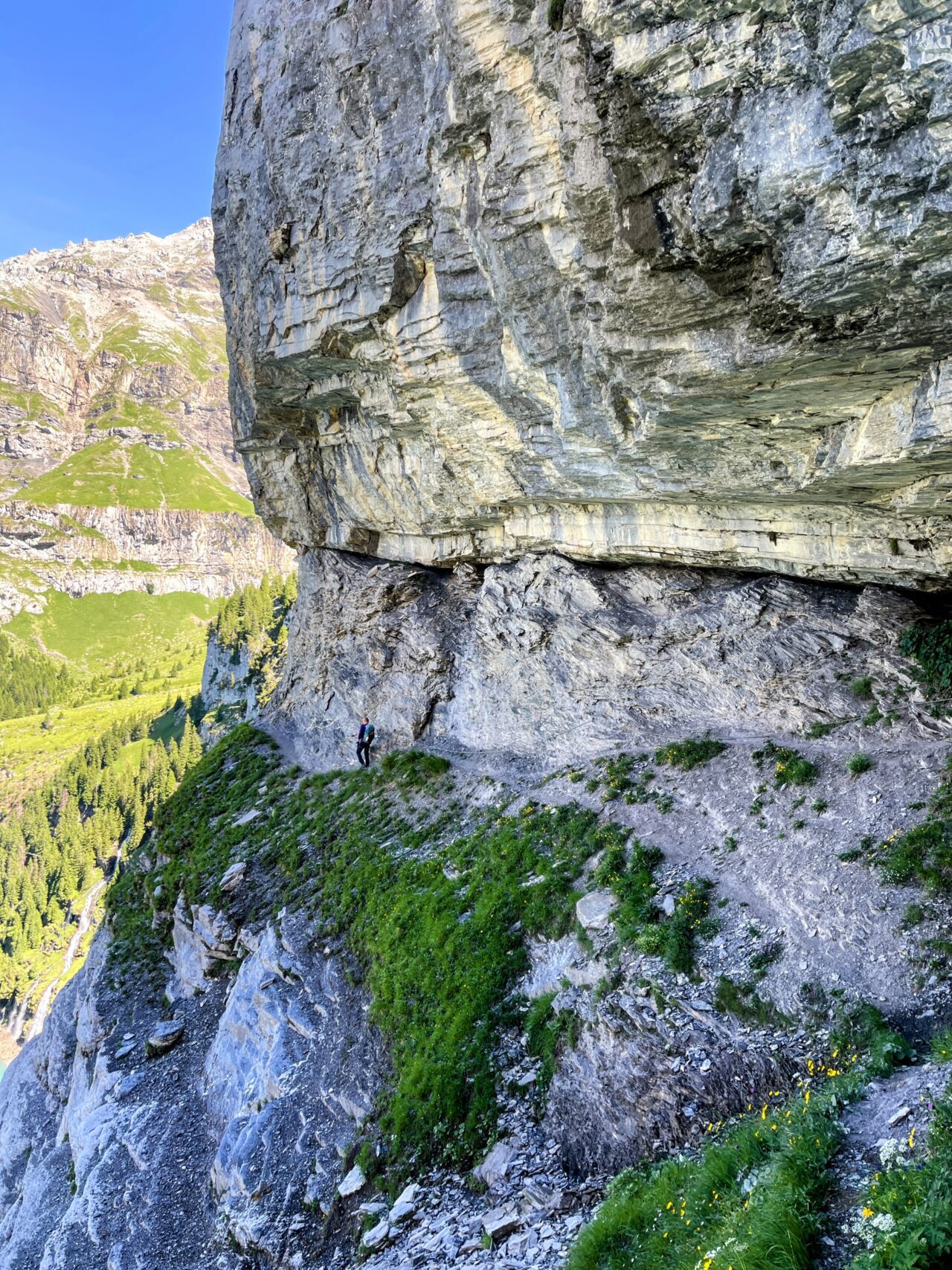 wanderung_fruendenhuette_fruendenschnur_panoramaweg_oeschinensee_heubergrunde_kandersteg_