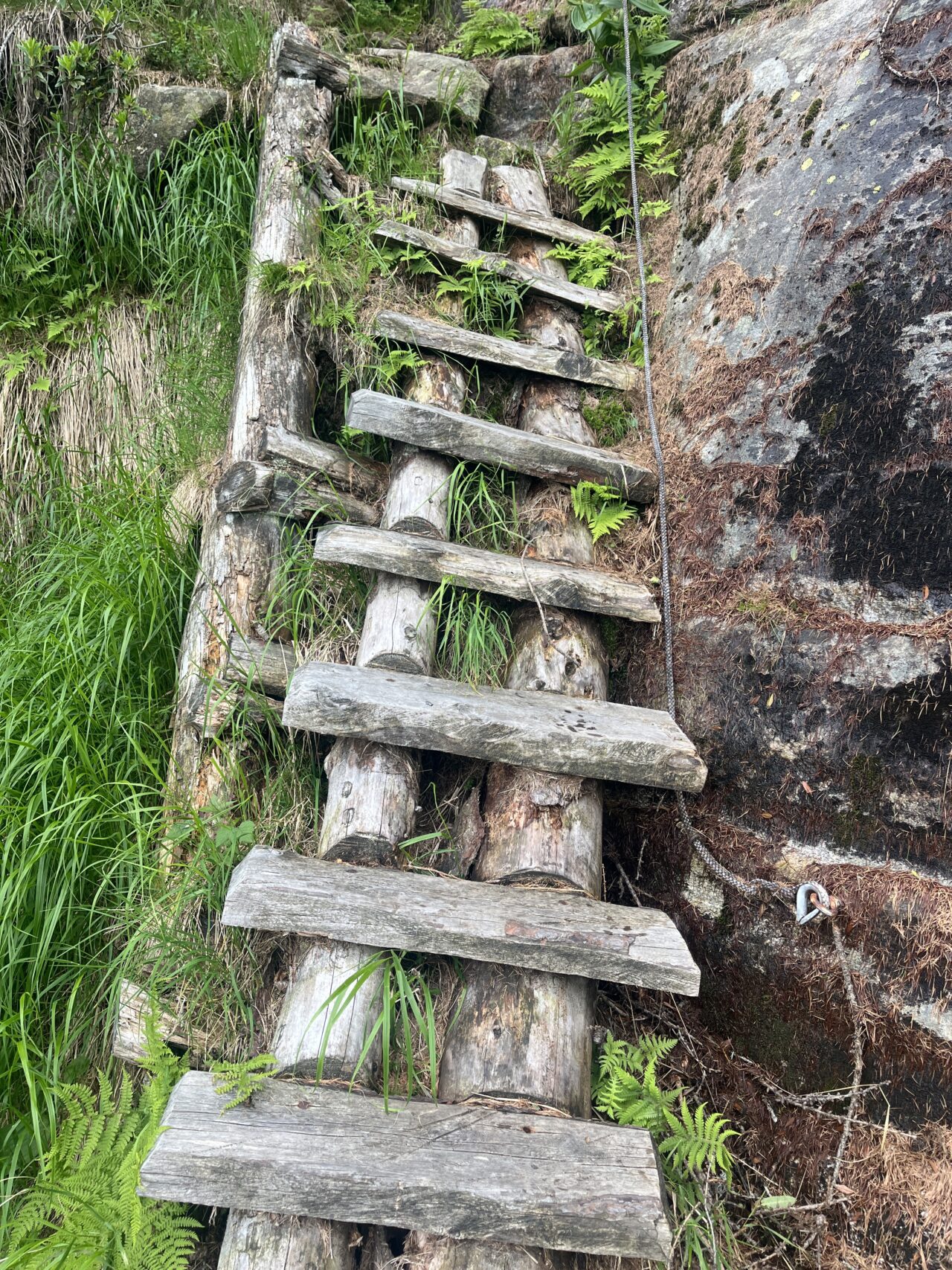 Wanderung_Alta_Via_Vallemaggia_Cimetta_Nimi_Brione_