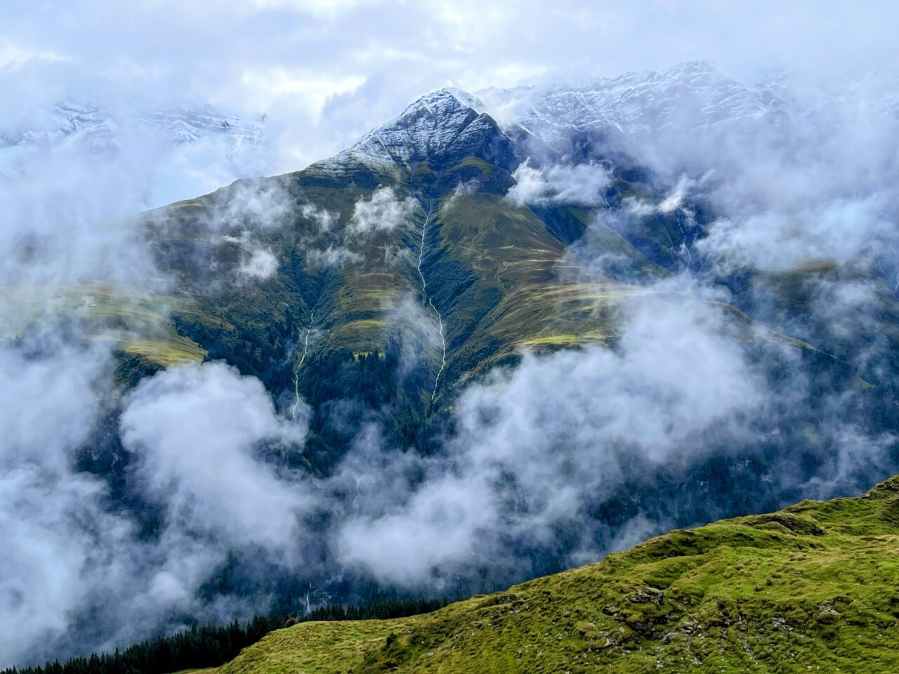 wanderung_alpenpaesseweg_graubuenden_
