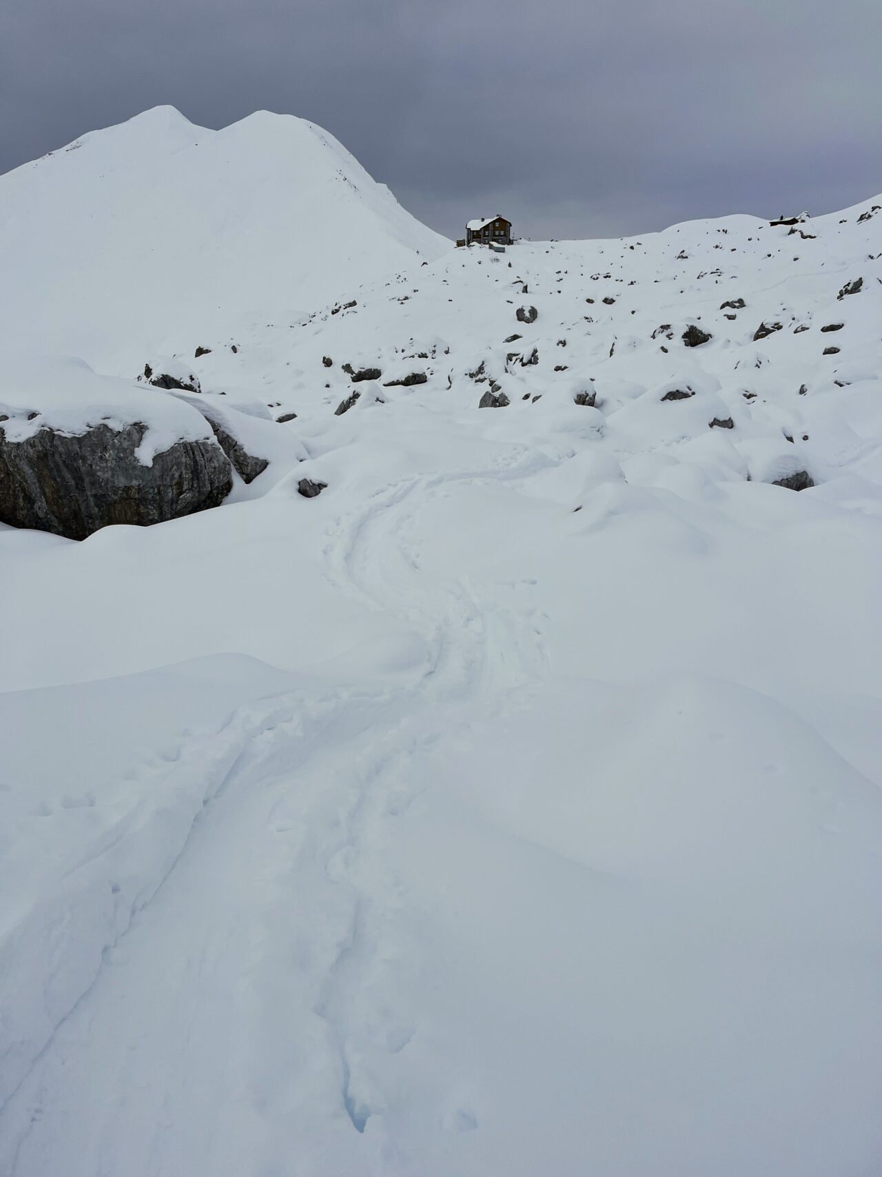 schneeschuhwandern-carschinahuette-_IMG_8075