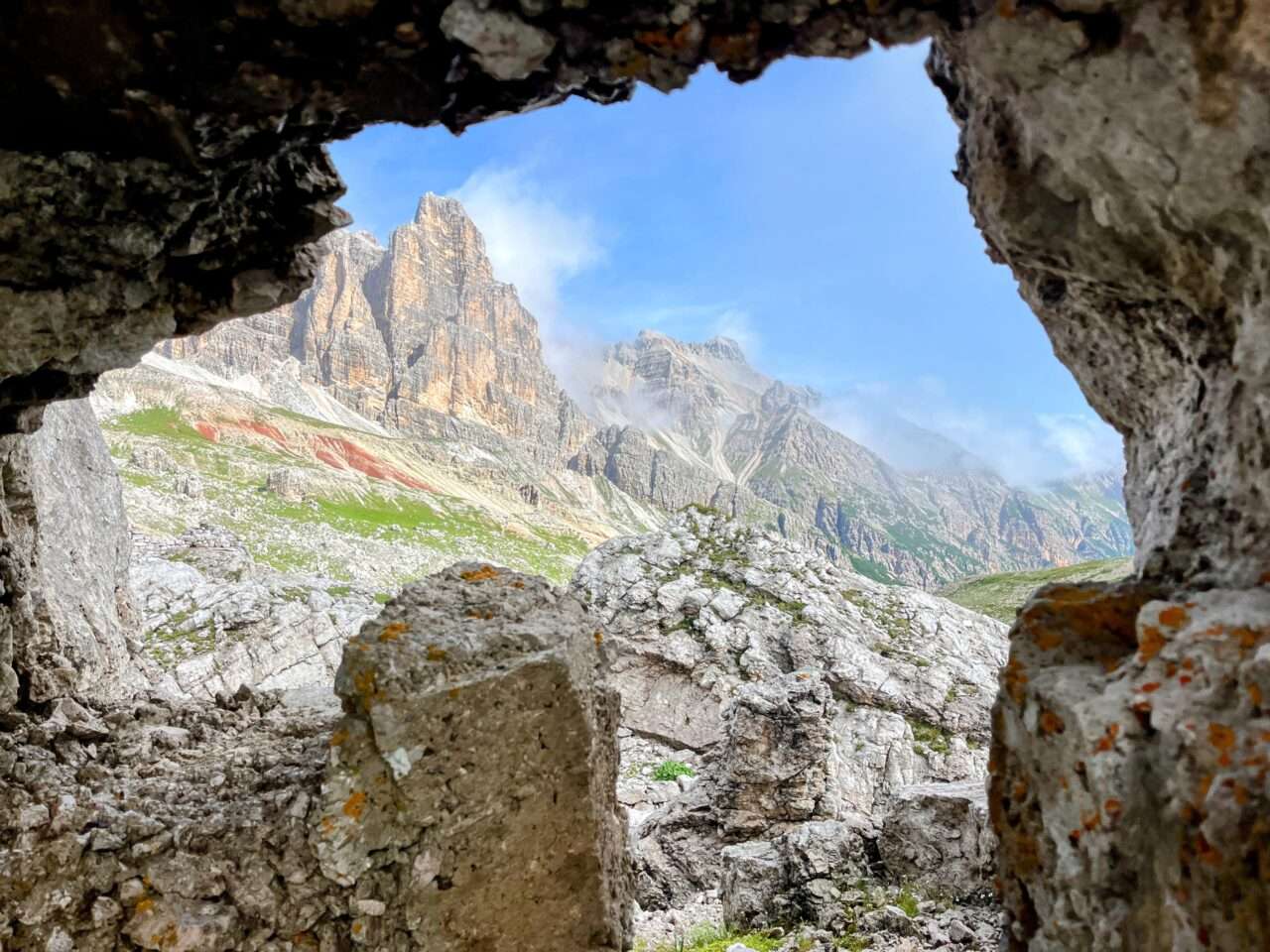 wanderung_dolomiten_hoehenweg_1_etappe_4_rifugio_lagazuoi_rifugio_cinque_torri_