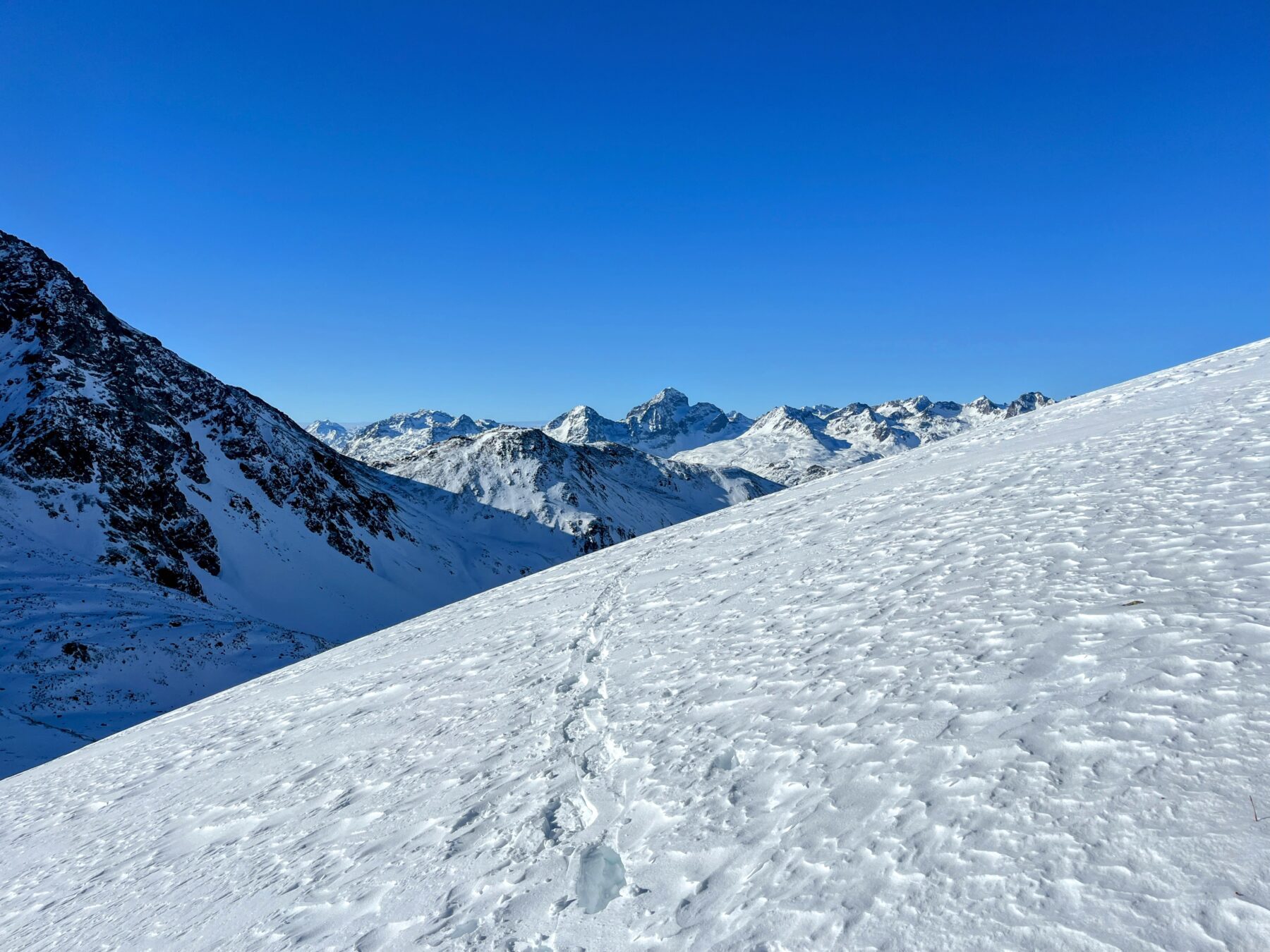 schneeschuhwanderung_muottas_muragl_lej_muragl_punt_muragl__IMG_6859