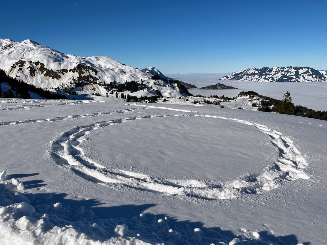 schneeschuhwanderung_stoos_