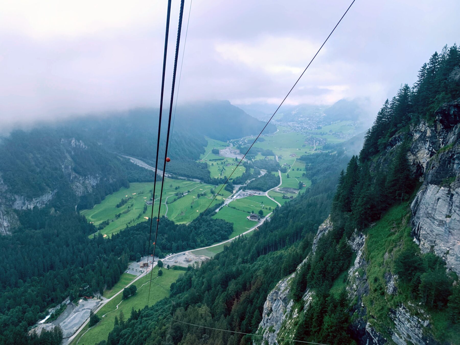 Wanderung-zur-Fuerenalp-