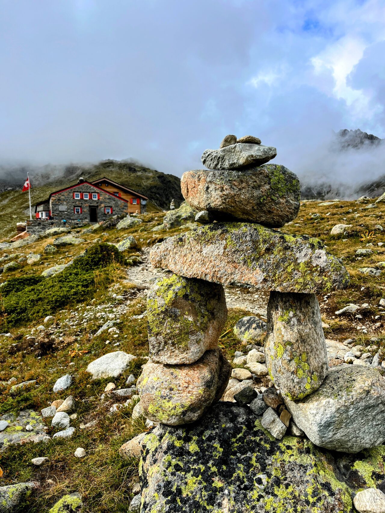 wanderung_bernina_trek_tag_1_madulain_eschahuette_