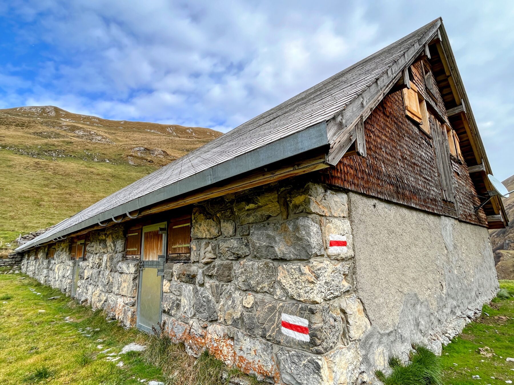 via_alpina_etappe_3_weisstannen_elm_