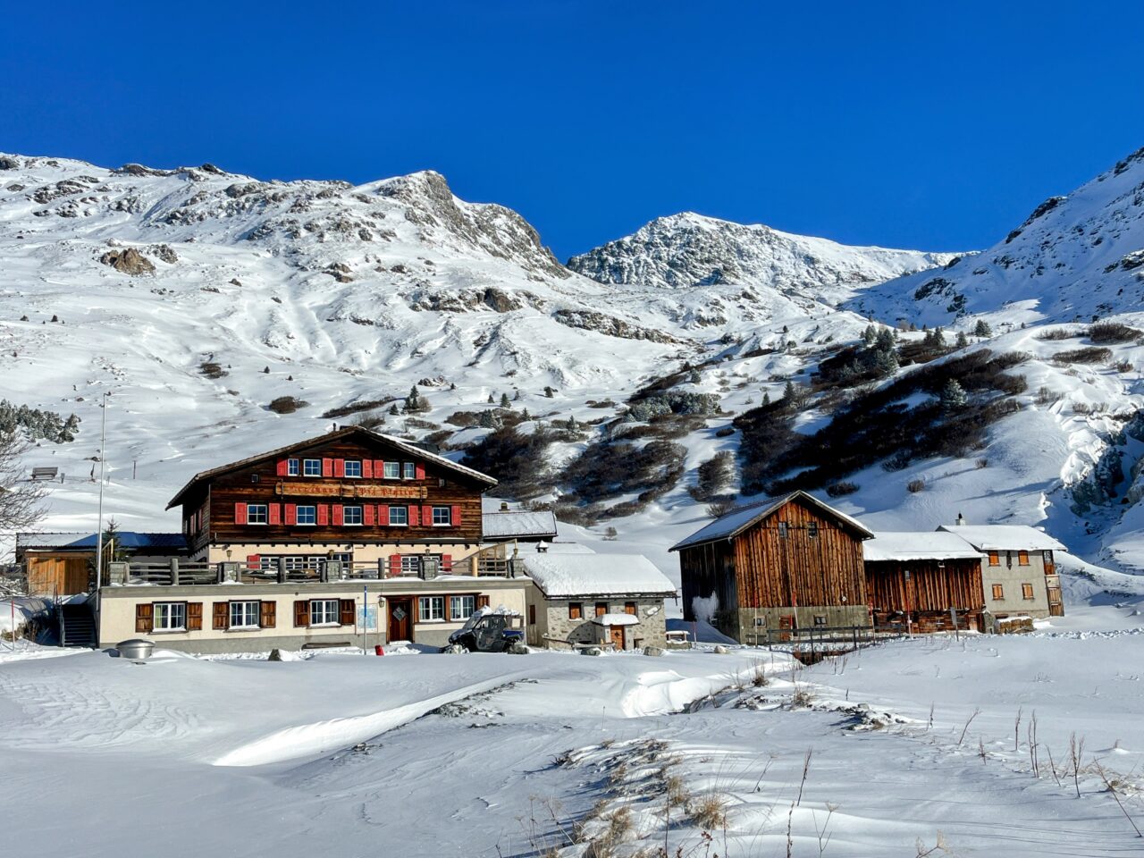 schneeschuhtour_alp_flix_573_schweizmobil__IMG_6280