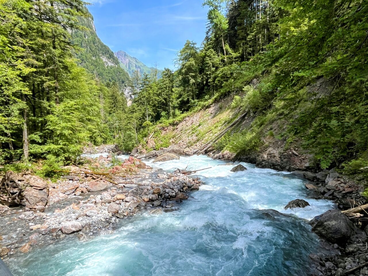 wanderung_grafenort_engelberg_durch_die_aaschlucht_