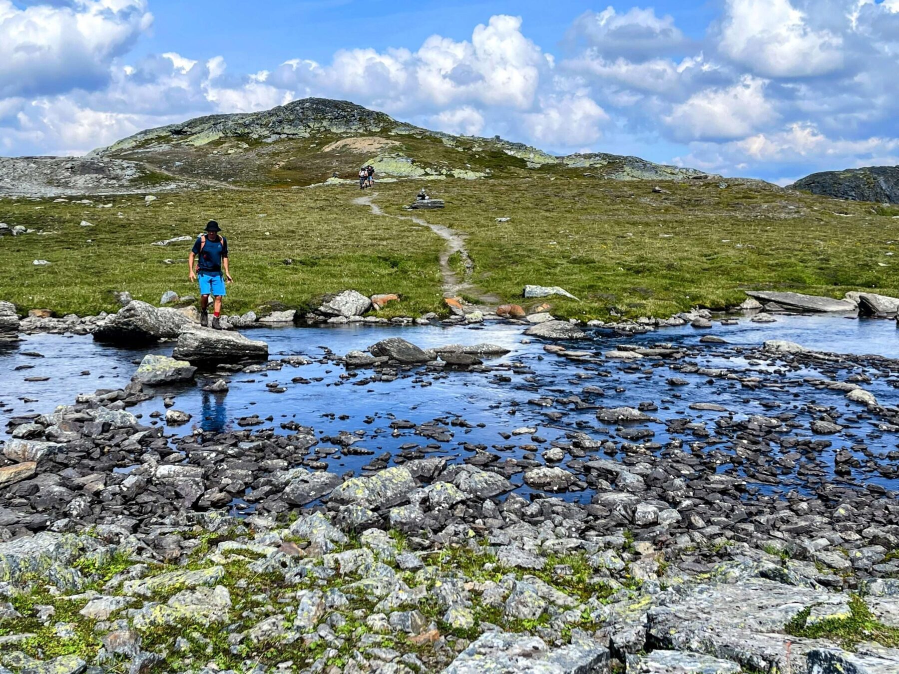 wanderung_litlos_hellevassbu_