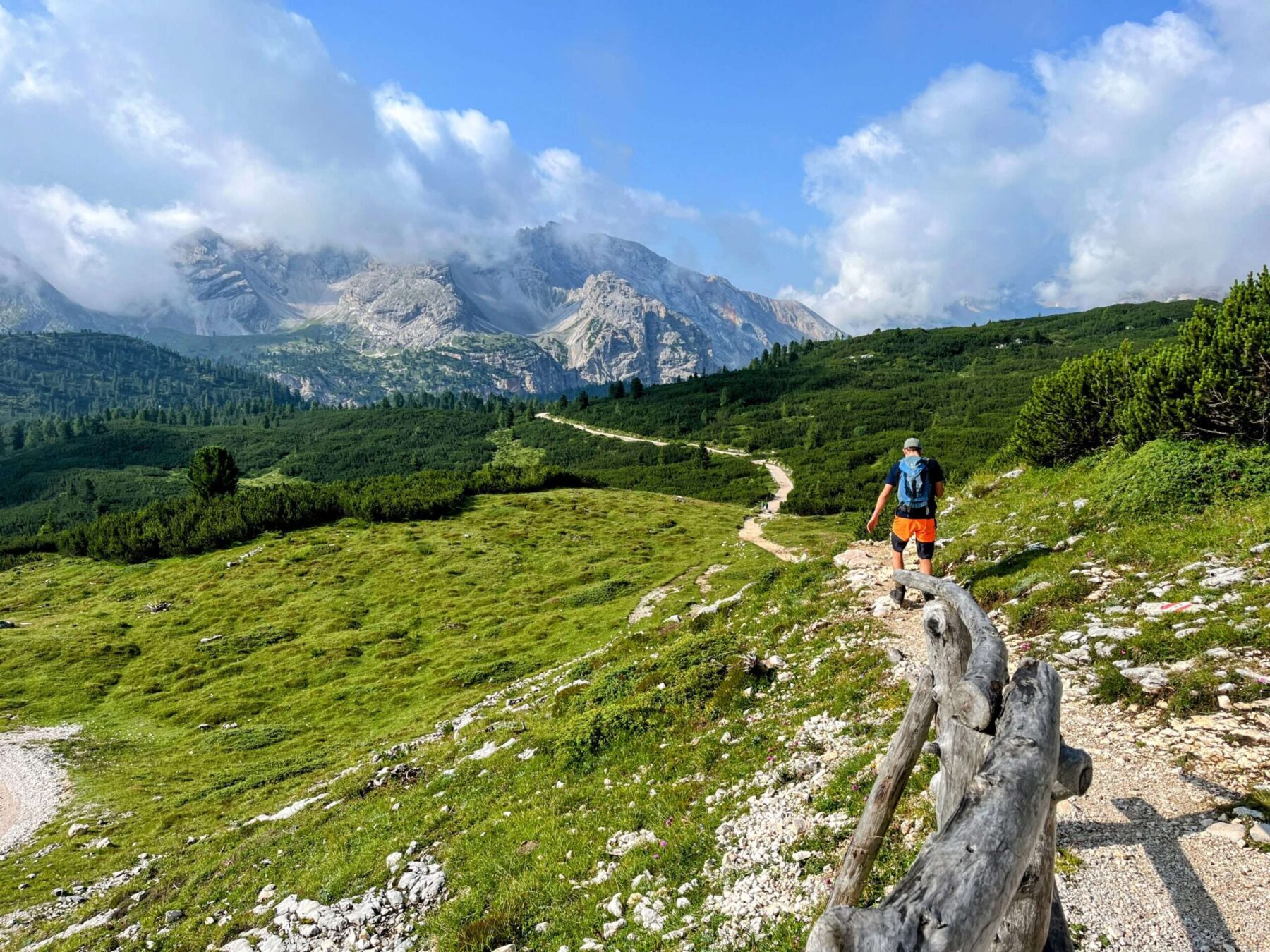 wanderung_dolomiten_hoehenweg_1_etappe_2_rifugio_sennes_rifugio_lavarella_