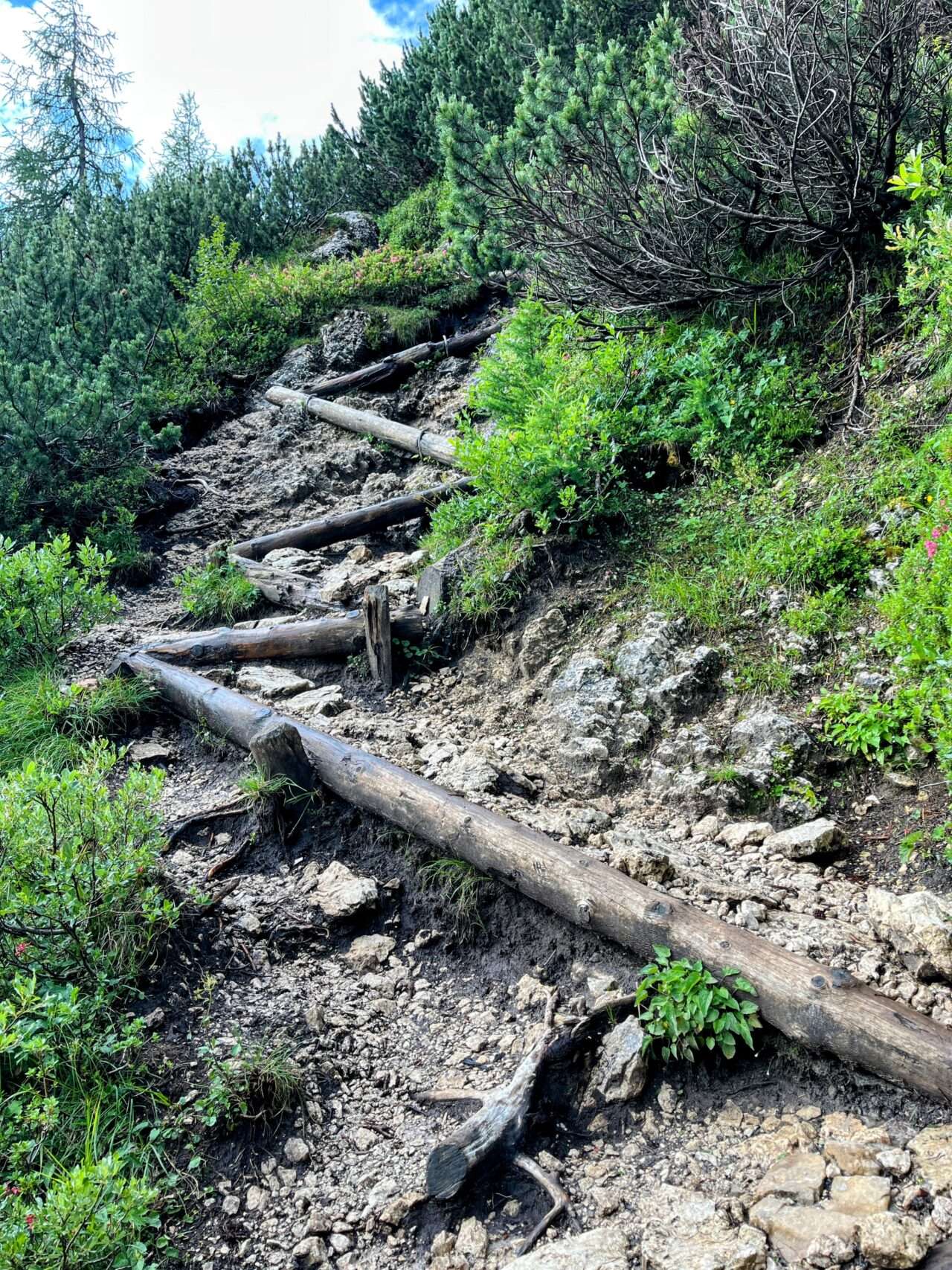 wanderung_dolomiten_hoehenweg_nr_1_etappe_5_rifugio_cinque_torri_rifugio_aquileia_