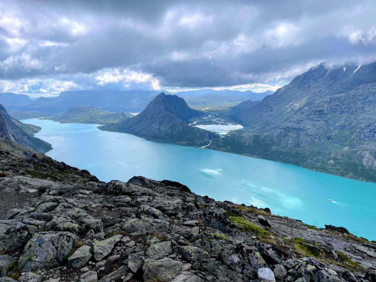jotunheimen_wanderung_memurubu_besseggen_gjendesheim_