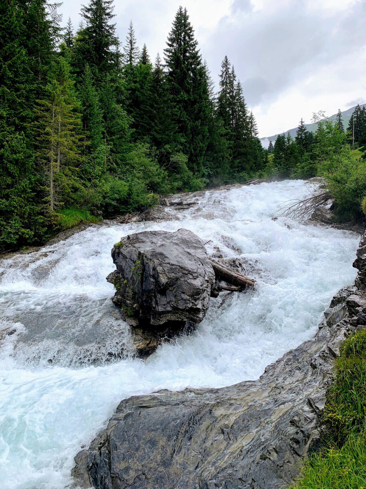 wanderung_Wasserweg_Flims_