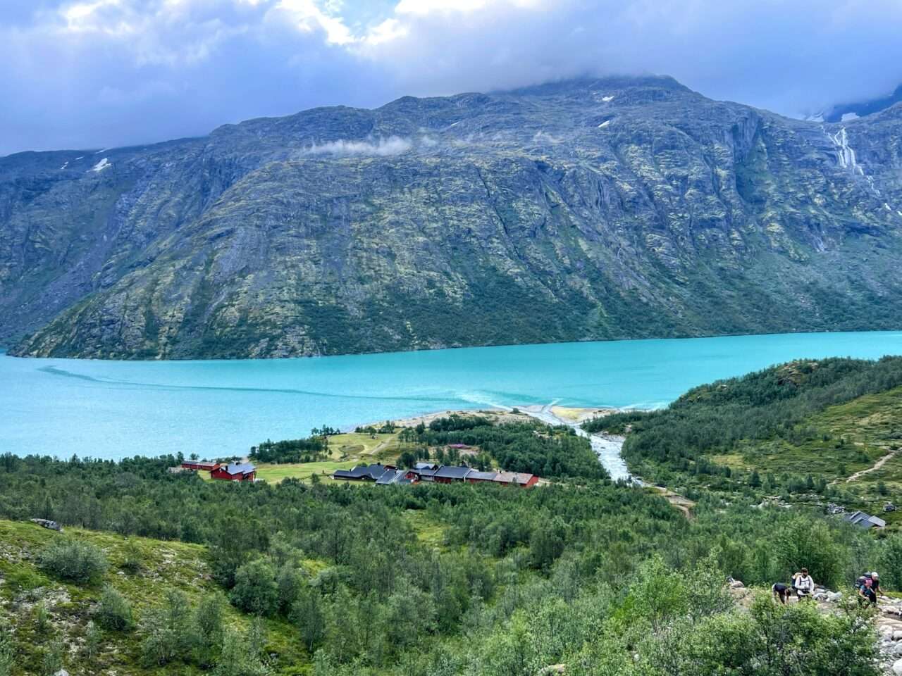 jotunheimen_wanderung_memurubu_besseggen_gjendesheim_