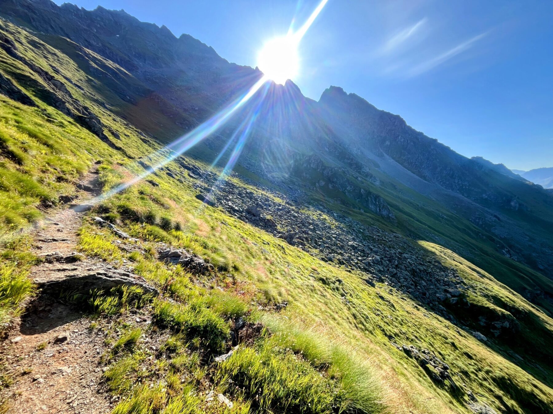 wanderung_alpenpaesseweg_etappe_cabane_de_louvie_verbier_