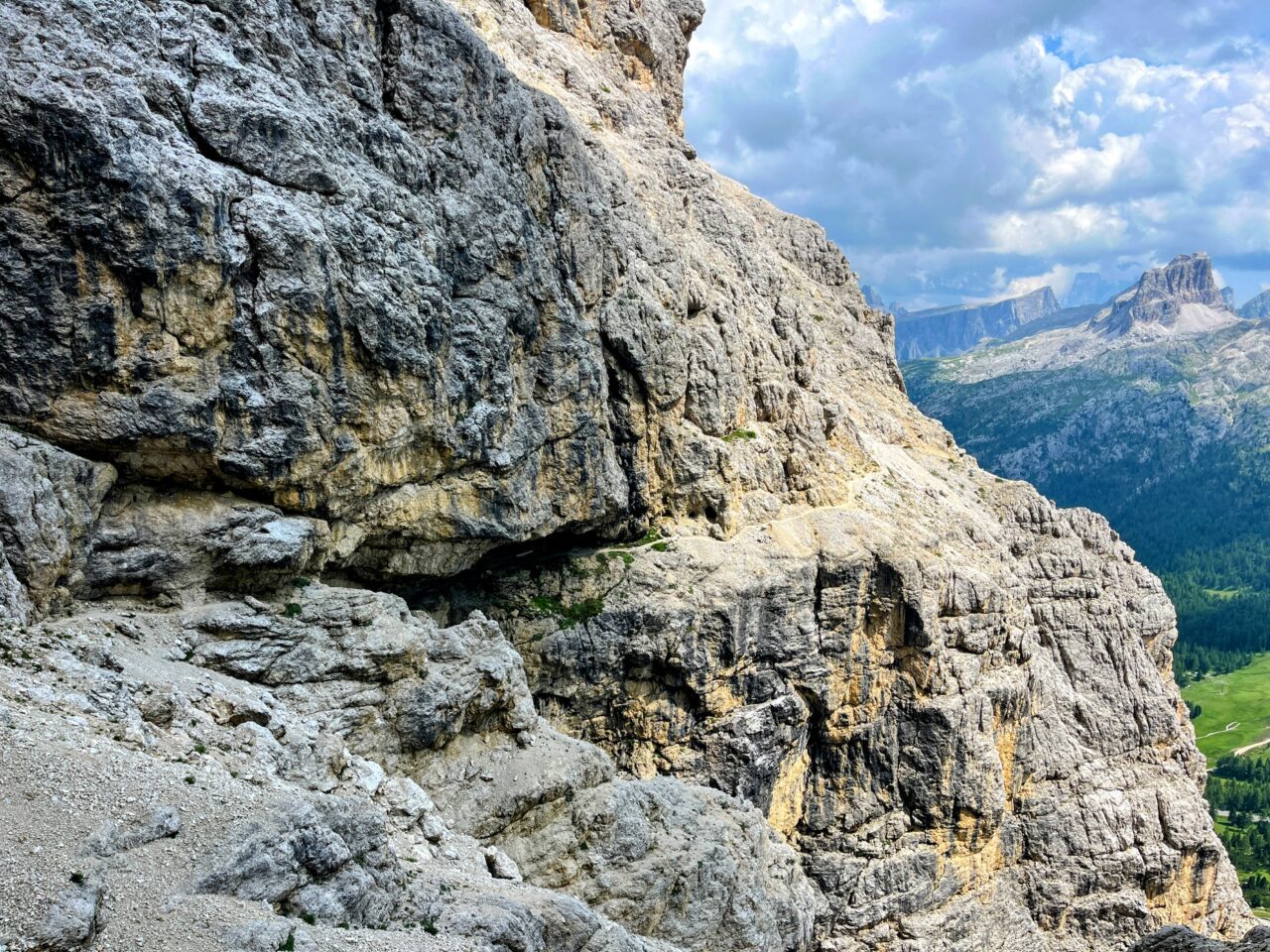 klettersteig_kaiserjägersteig_lagazuoi_tunnel_