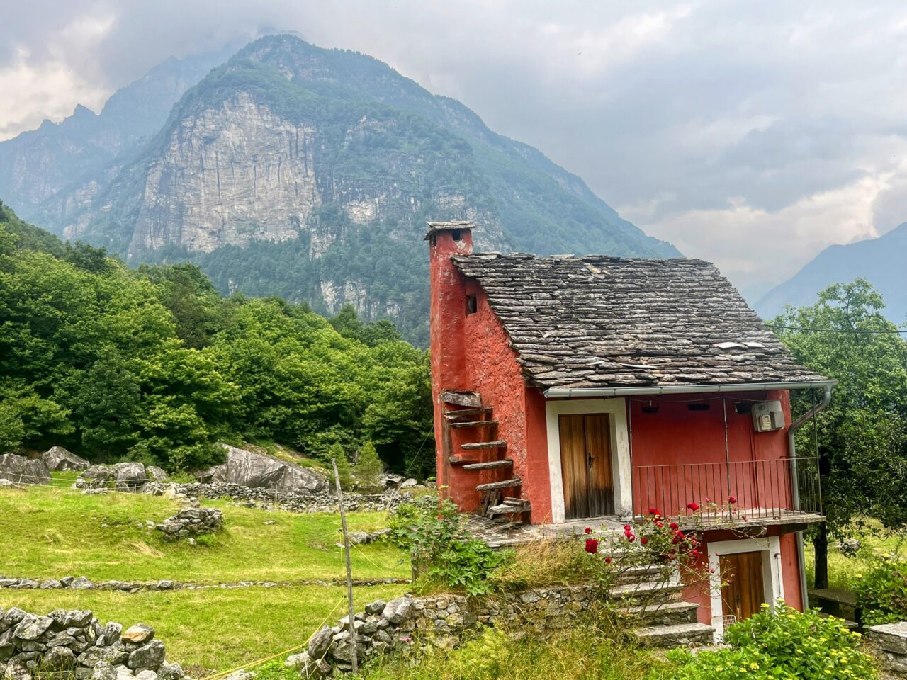 Wanderung_Alta_Via_Vallemaggia_Cimetta_Nimi_Brione_