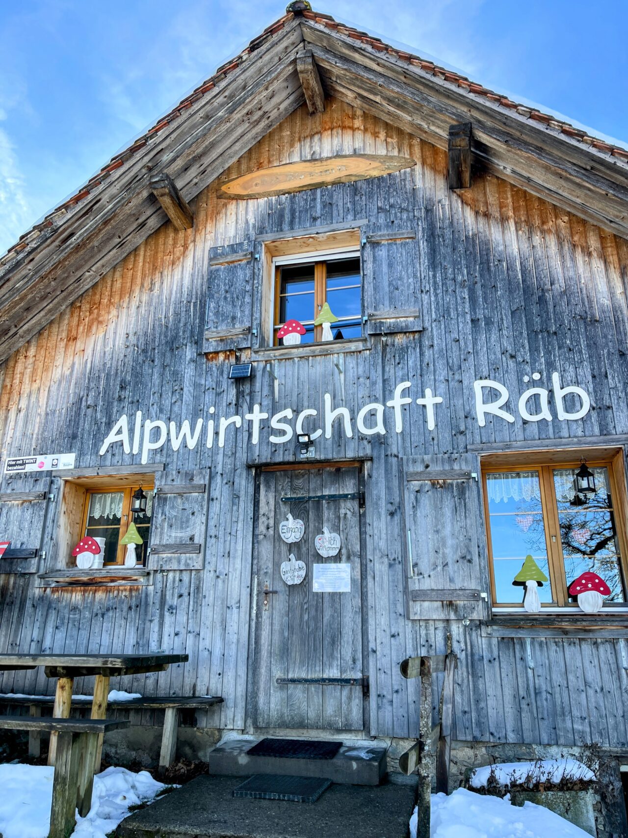 schneeschuhwanderung-seebodenalp-rigistaffel-rotstock-chaenzeli-