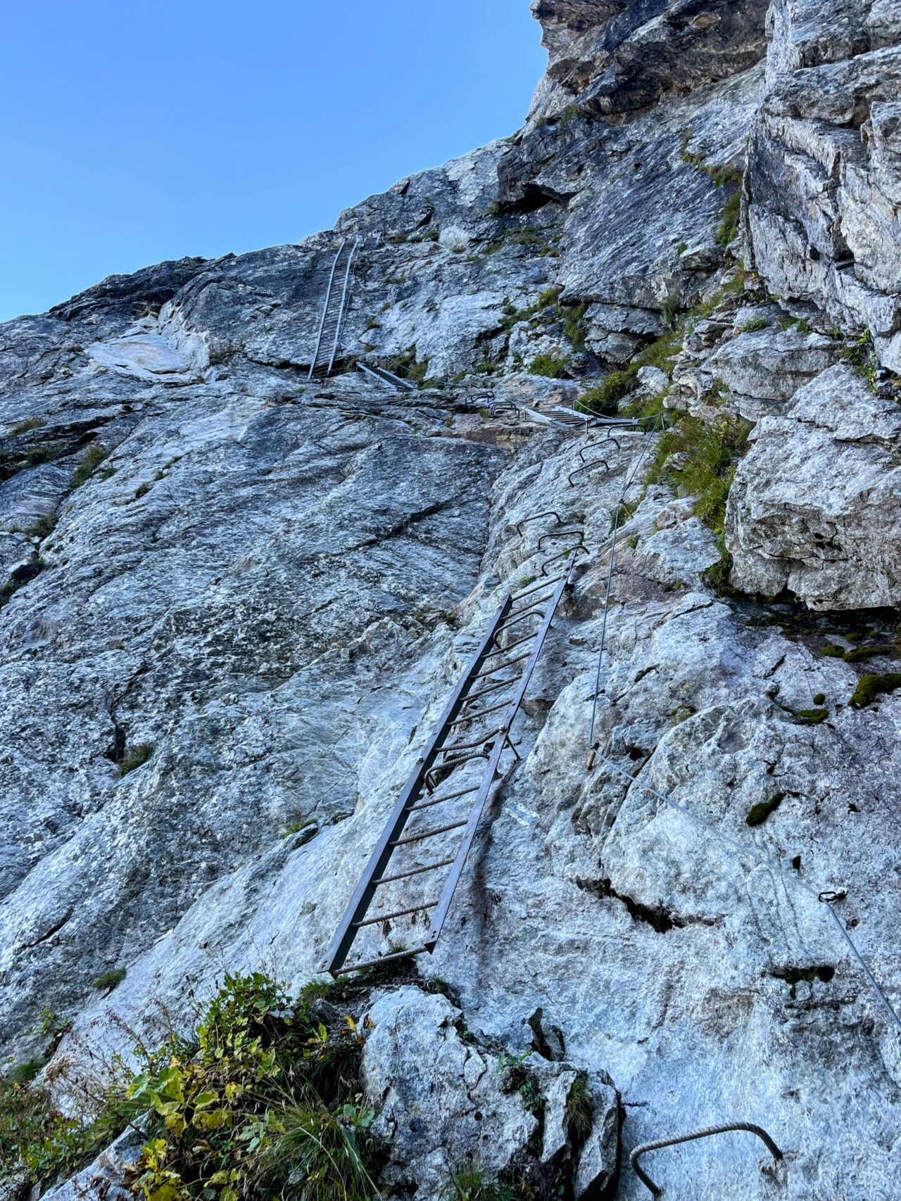 wanderung_5_huetten_panoramaweg_uri_