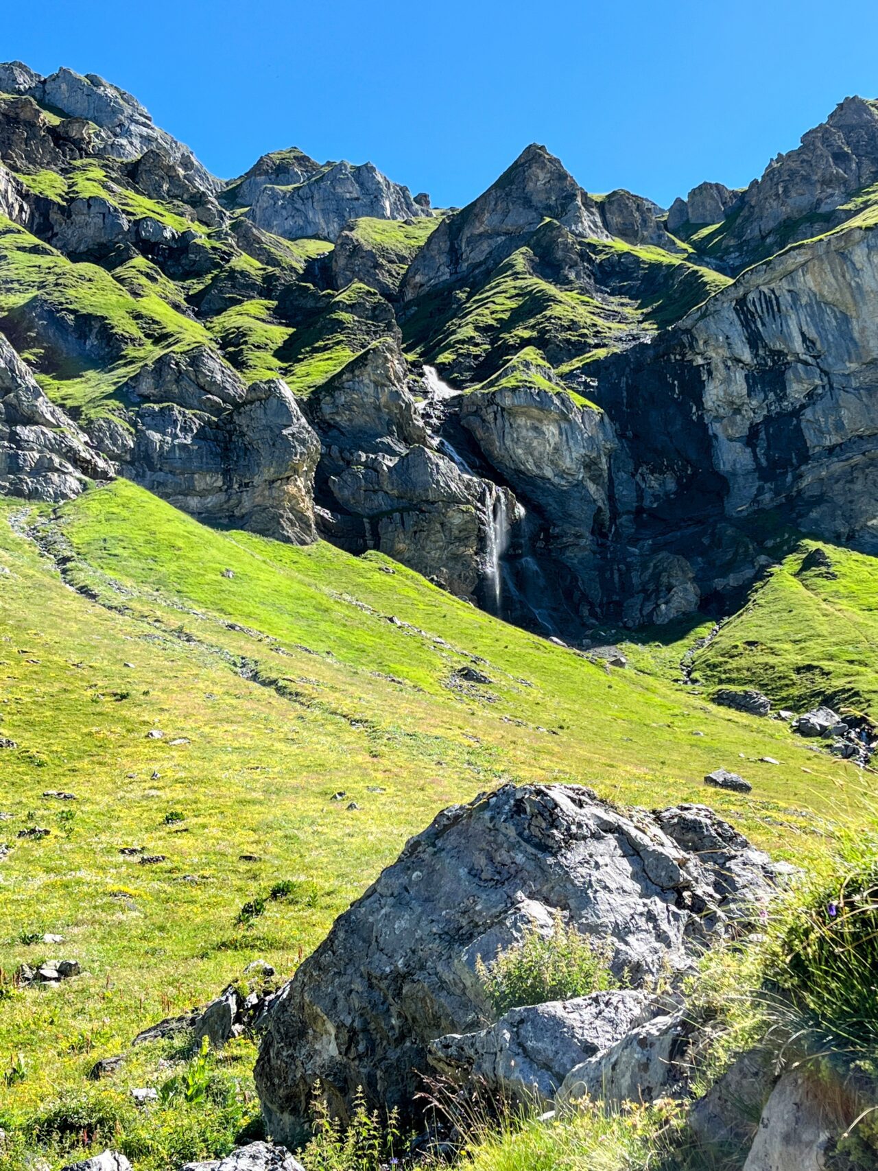 wanderung_via_alpina_blüemlisalphütte_kandersteg_