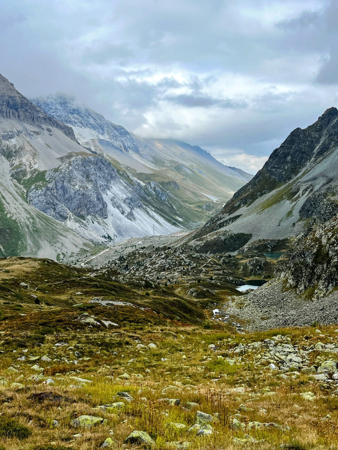 wanderung_bernina_trek_tag_2_eschahuette_jenatschuette_