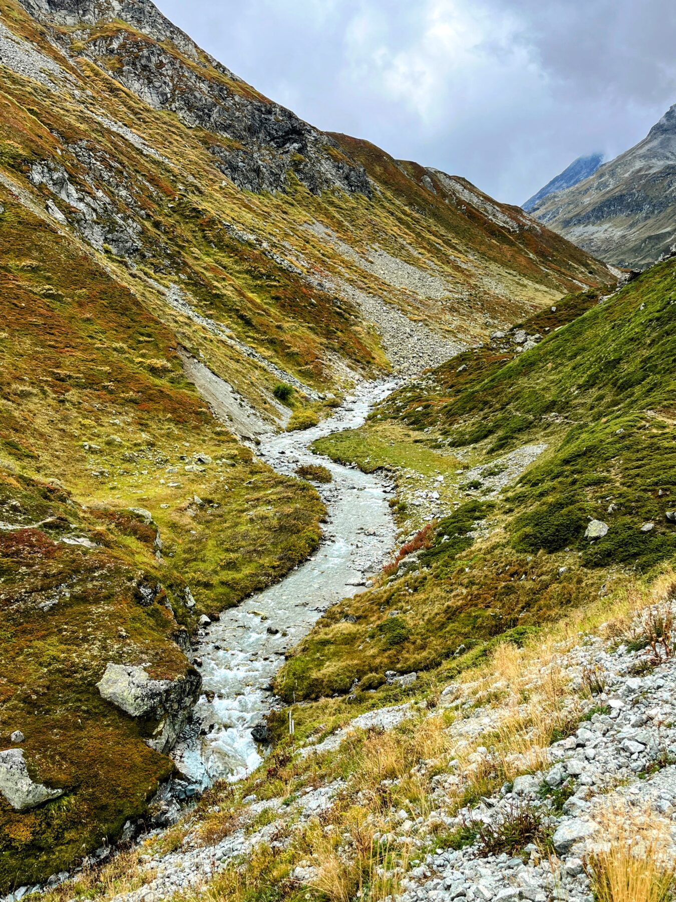wanderung_bernina_trek_tag_2_eschahuette_jenatschuette_