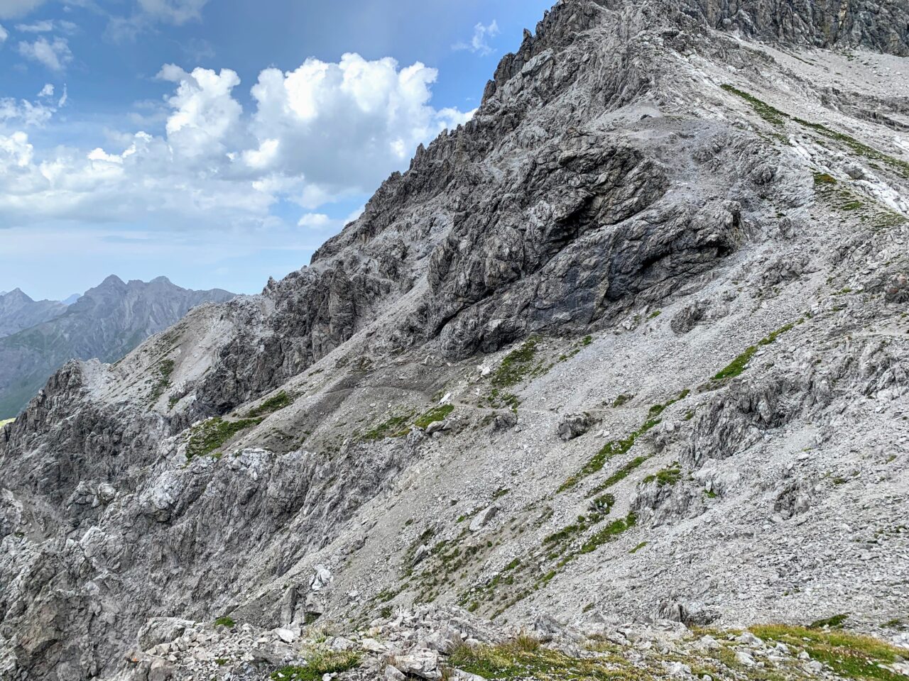 alpenueberquerung_mit-kindern_tag_3_madau_wuerttemberger_haus_