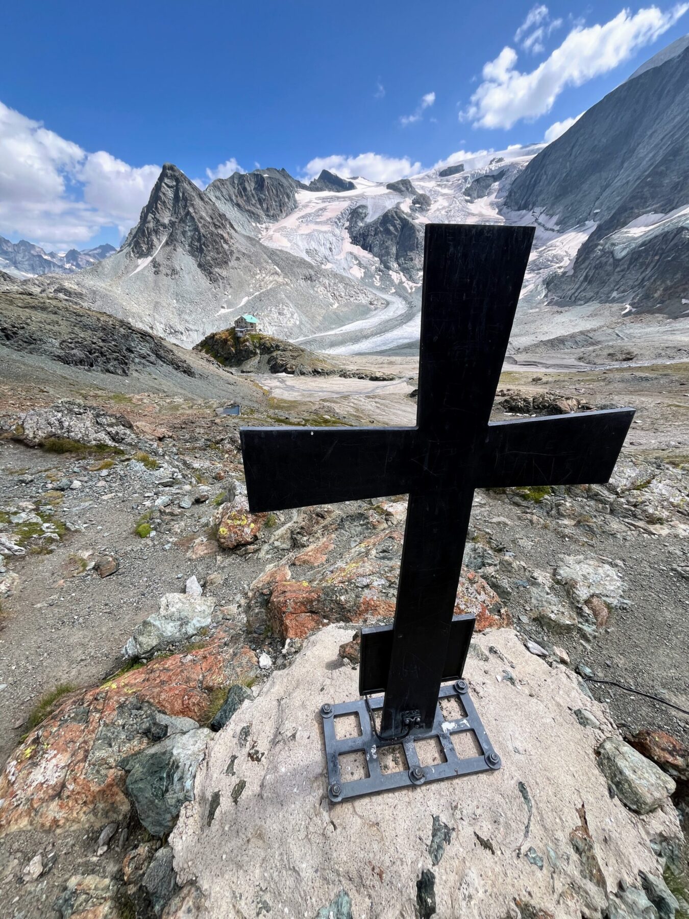 wanderung_alpenpaesseweg_etappe_27_arolla_cabane_de_dix_