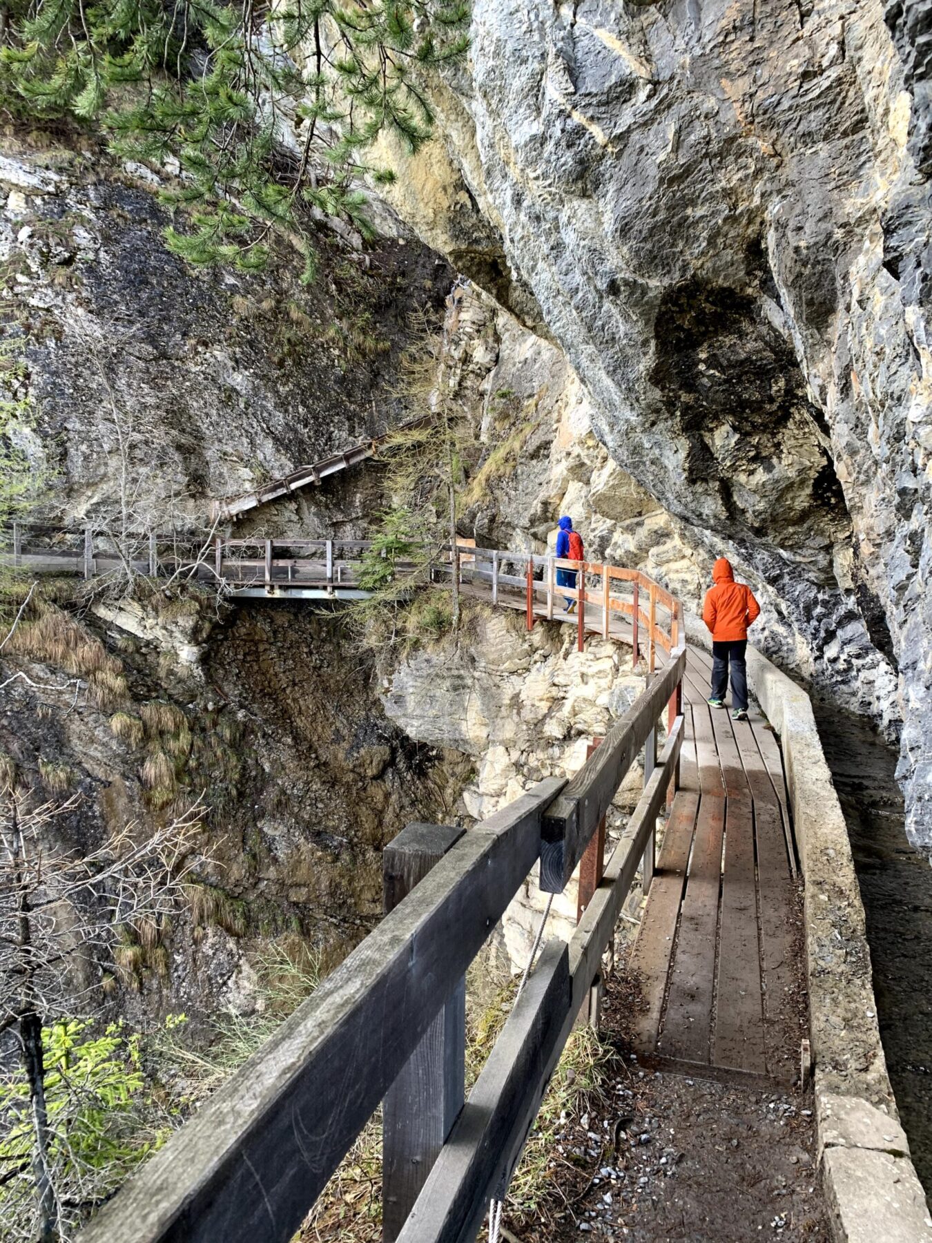 wanderung_crans_montana_bisse_du_ro_