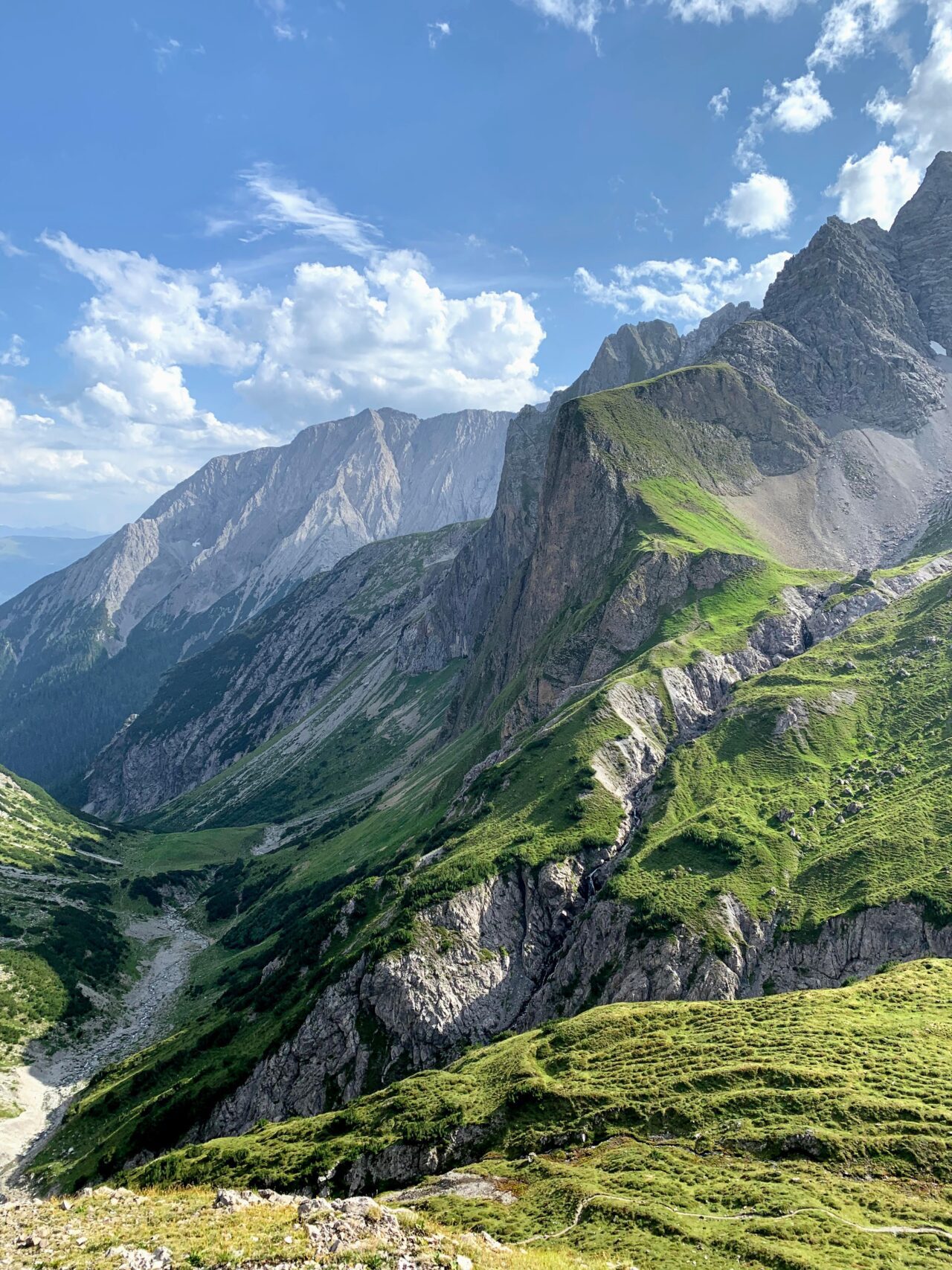 alpenueberquerung_mit-kindern_tag_3_madau_wuerttemberger_haus_