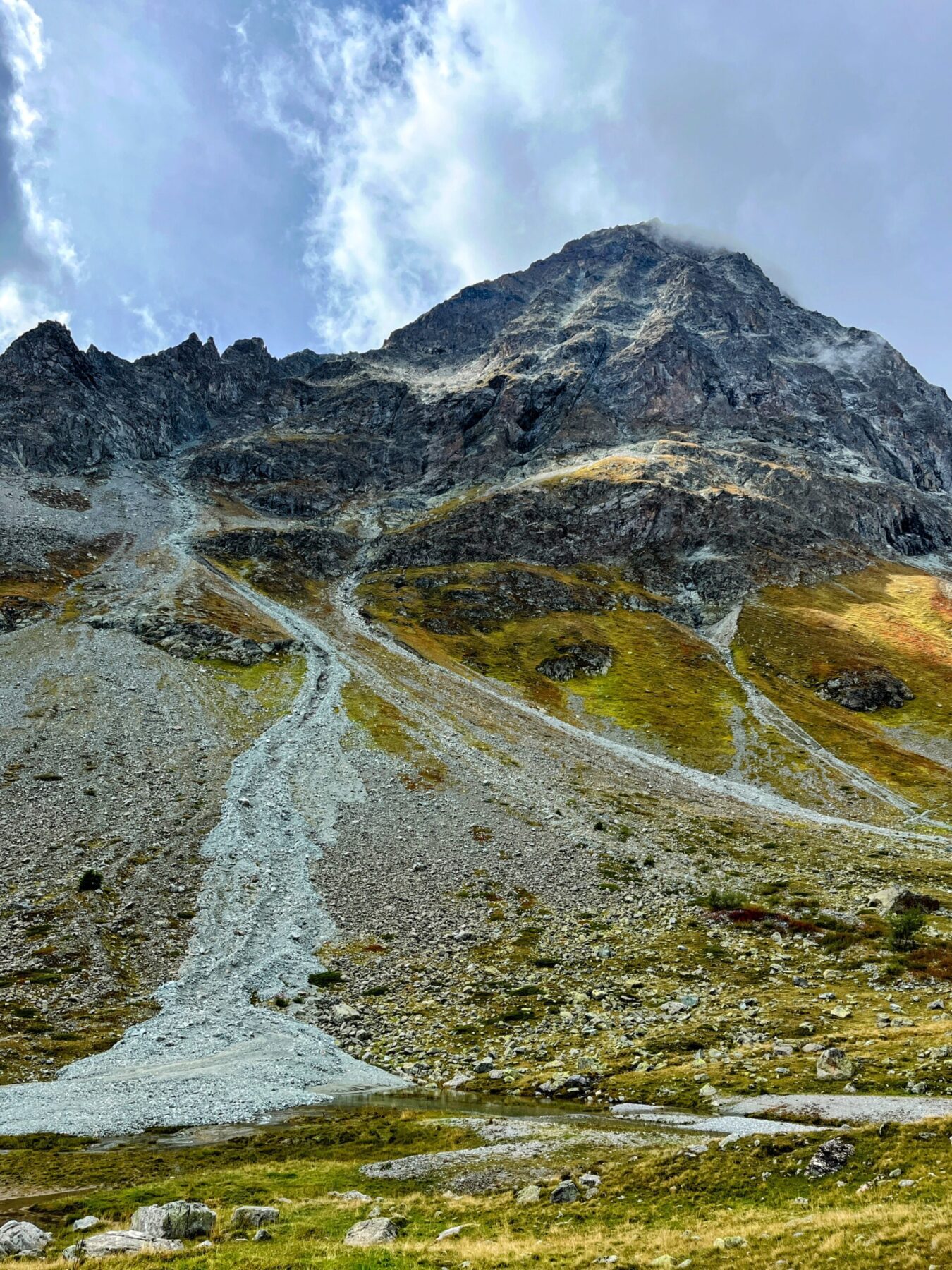 wanderung_bernina_trek_tag_3_jenatschhuette_silvaplana_
