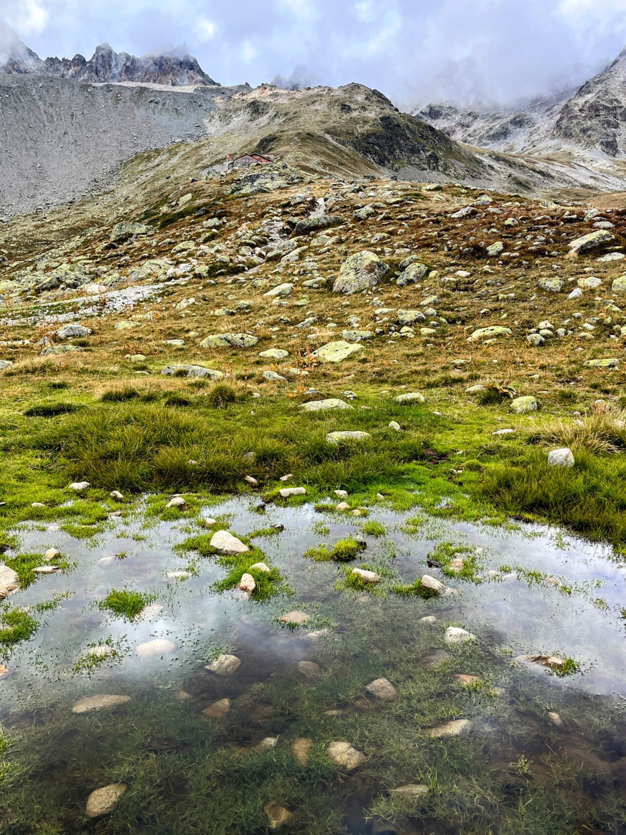 wanderung_bernina_trek_tag_1_madulain_eschahuette_