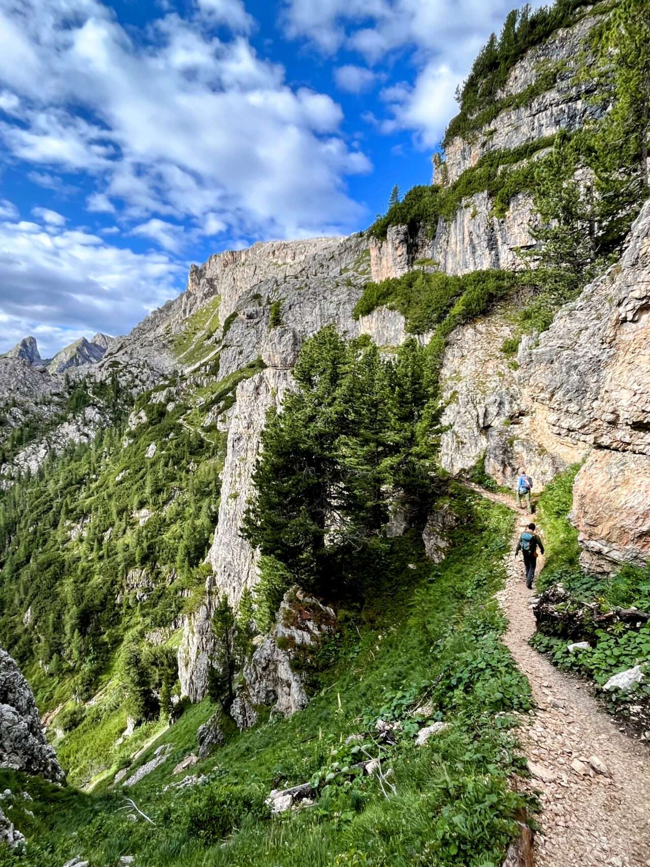 wanderung_dolomiten_hoehenweg_nr_1_etappe_5_rifugio_cinque_torri_rifugio_aquileia_