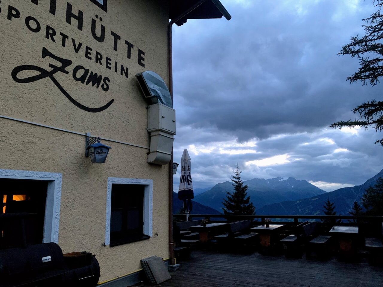 alpenueberquerung_mit_kindern_tag_4_wuerttemberger_haus_zams_