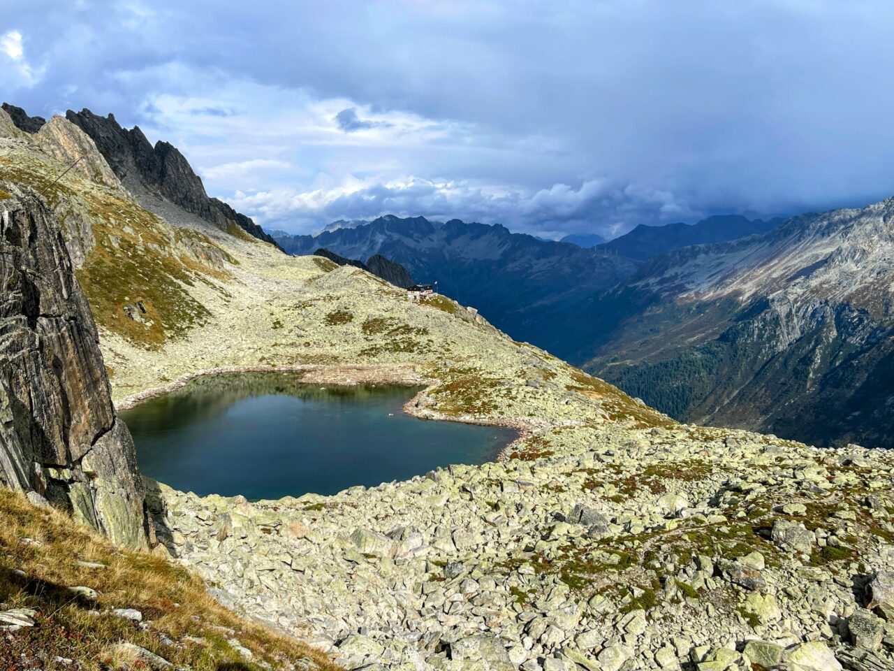 wanderung_5_huetten_panoramaweg_uri_