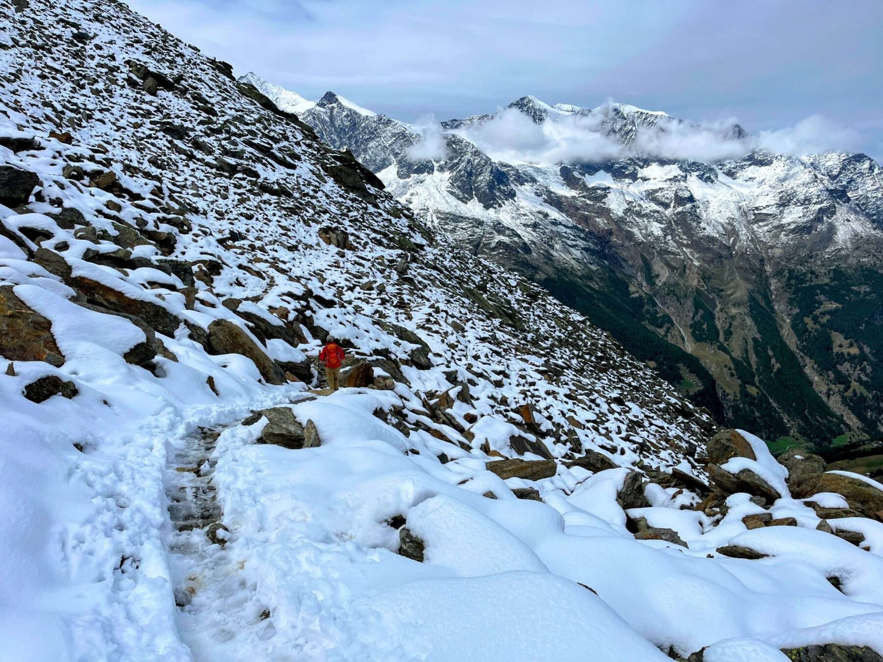 wanderung_saaser_huettentour_tag_1_kreuzboden_almagellerhuette_