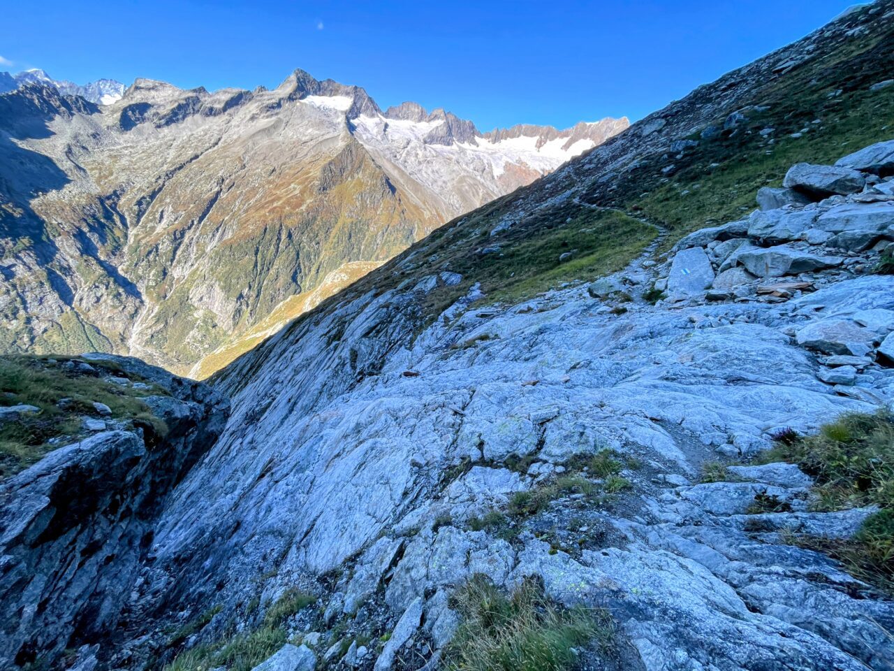 wanderung_5_huetten_panoramaweg_uri_