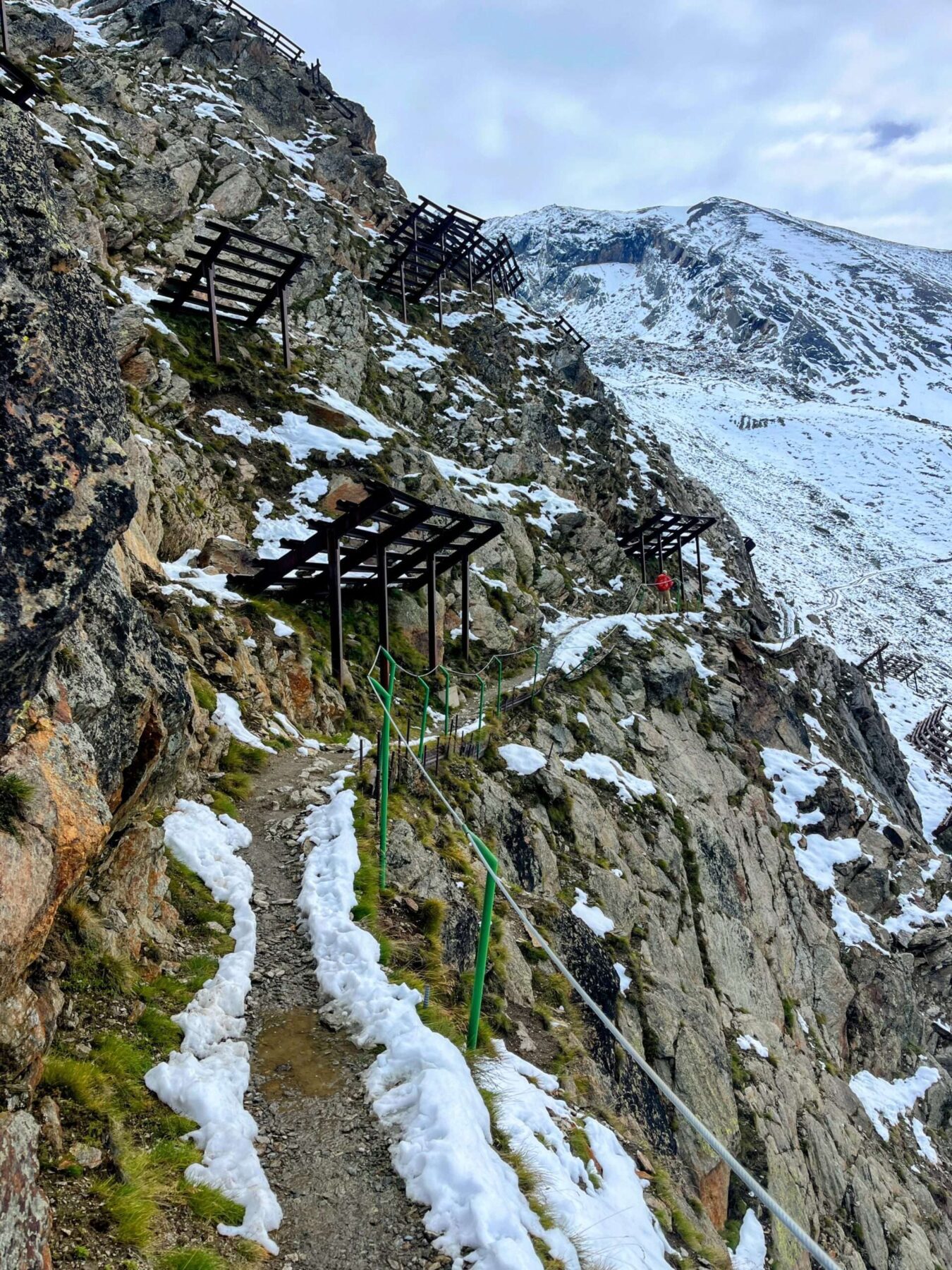 wanderung_saaser_huettentour_tag_1_kreuzboden_almagellerhuette_