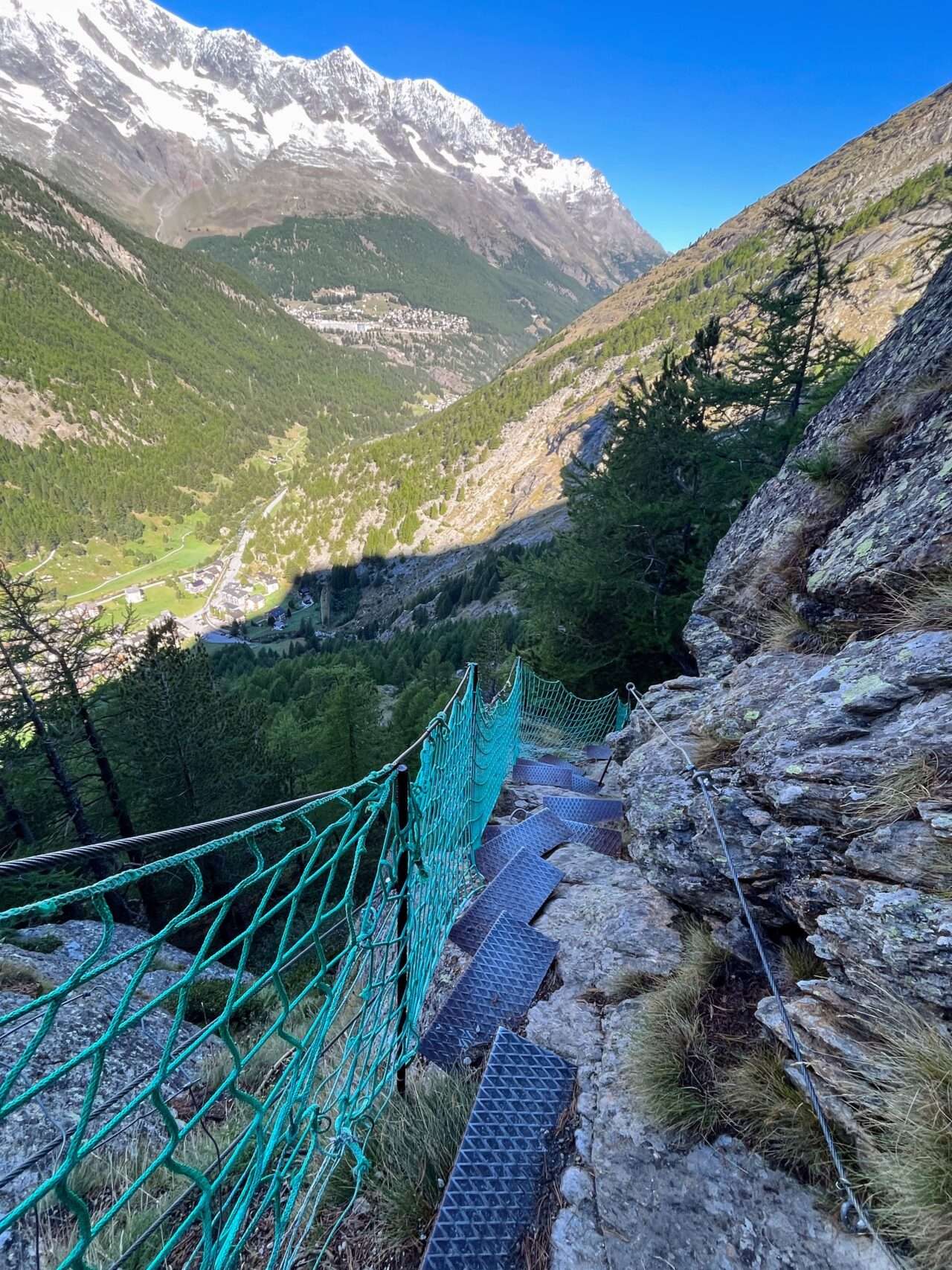 wanderung_saaser_huettentour_tag_2_almagellerhuette_britanniahuette_