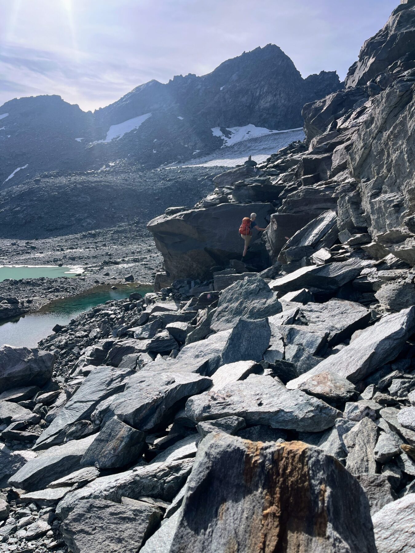 wanderung_alpenpaesseweg_etappe_29_cabane_de_prafleuri_cabane_de_louvie_