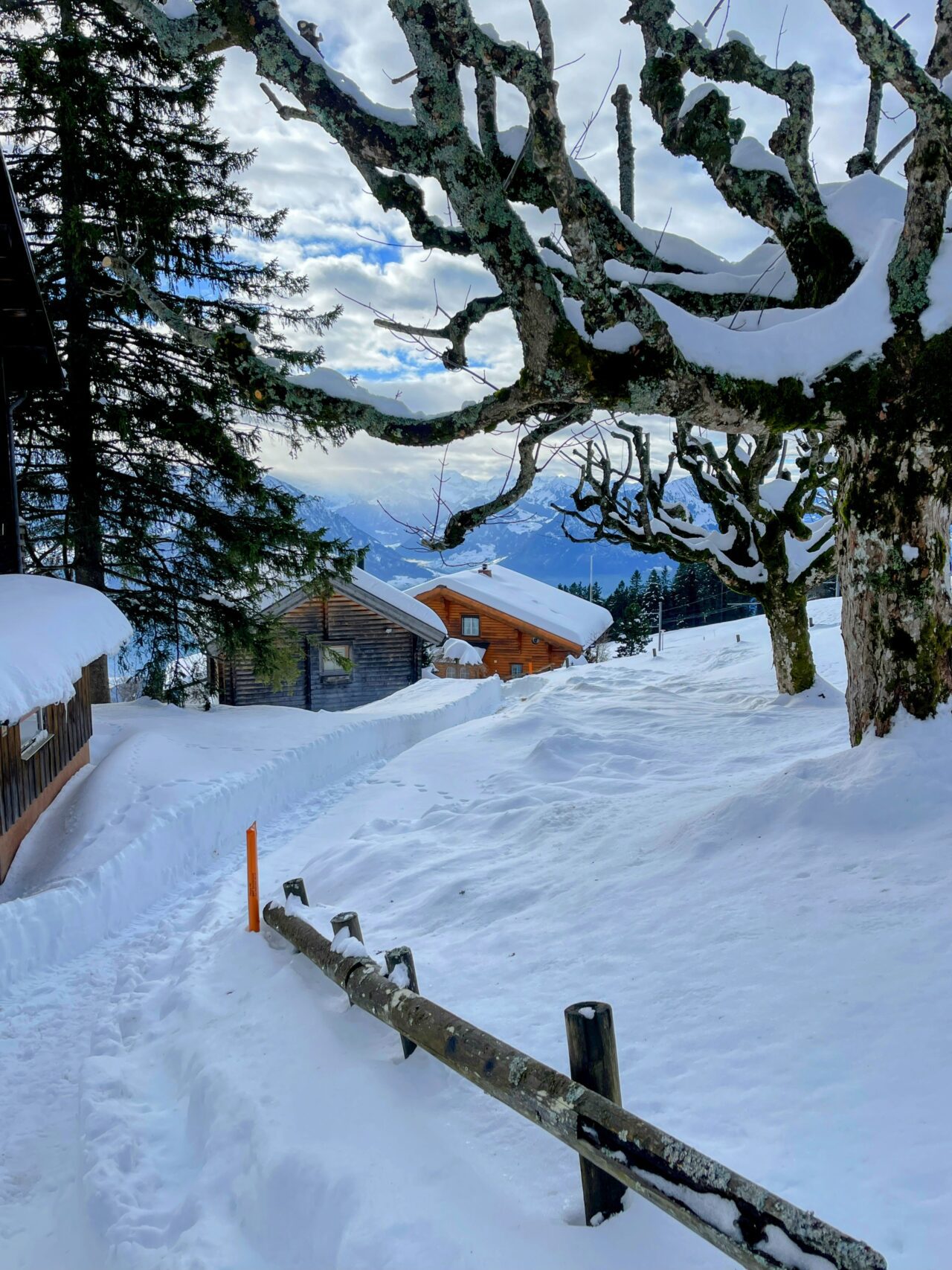 schneeschuhwanderung-seebodenalp-rigistaffel-rotstock-chaenzeli-