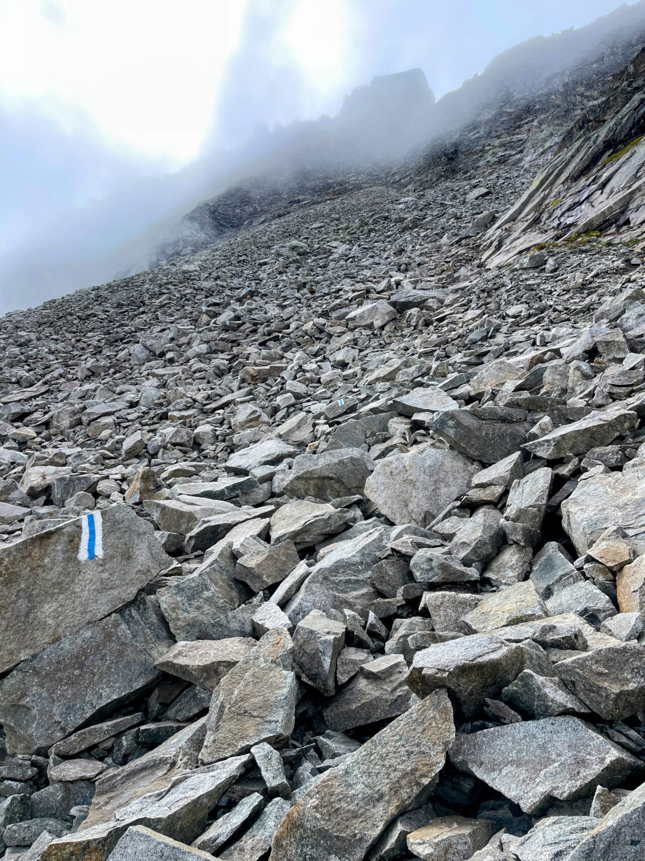 wanderung_5_huetten_panoramaweg_uri_