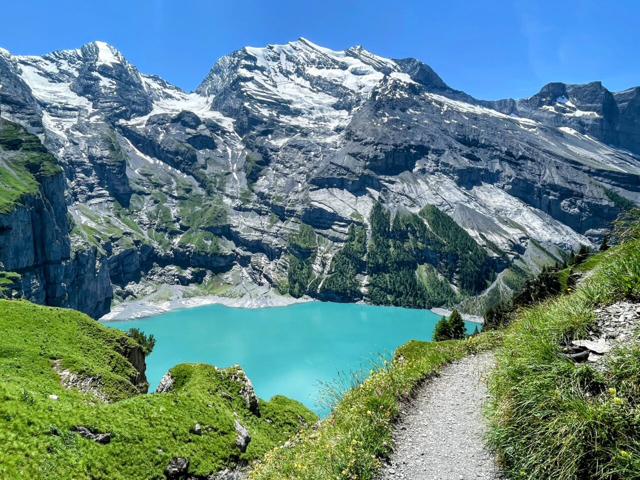 wanderung_fruendenhuette_fruendenschnur_panoramaweg_oeschinensee_heubergrunde_kandersteg_