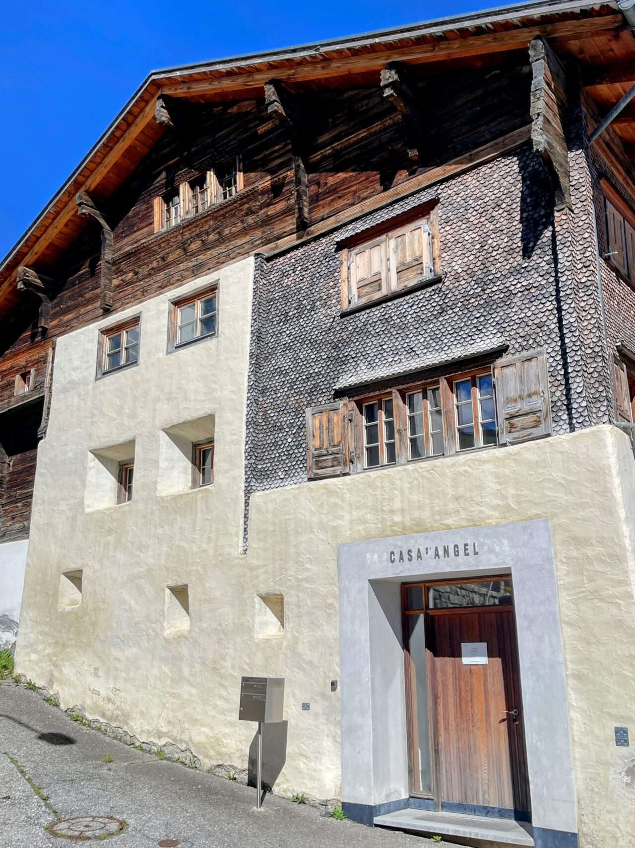 Alpenpässeweg_etappe_8_vella_lumein_