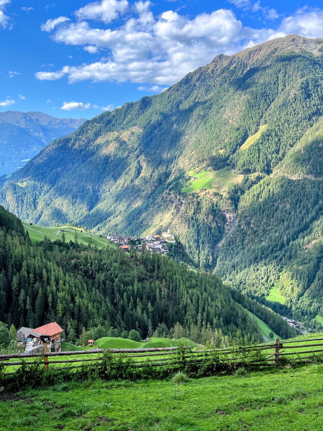wanderung-meraner-hoehenweg-montferthof-eishof-