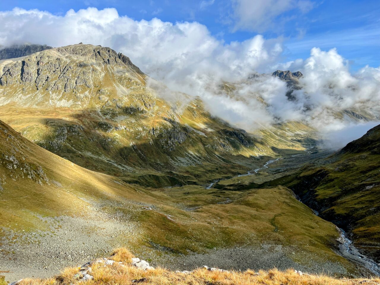 wanderung_bernina_trek_tag_3_jenatschhuette_silvaplana_