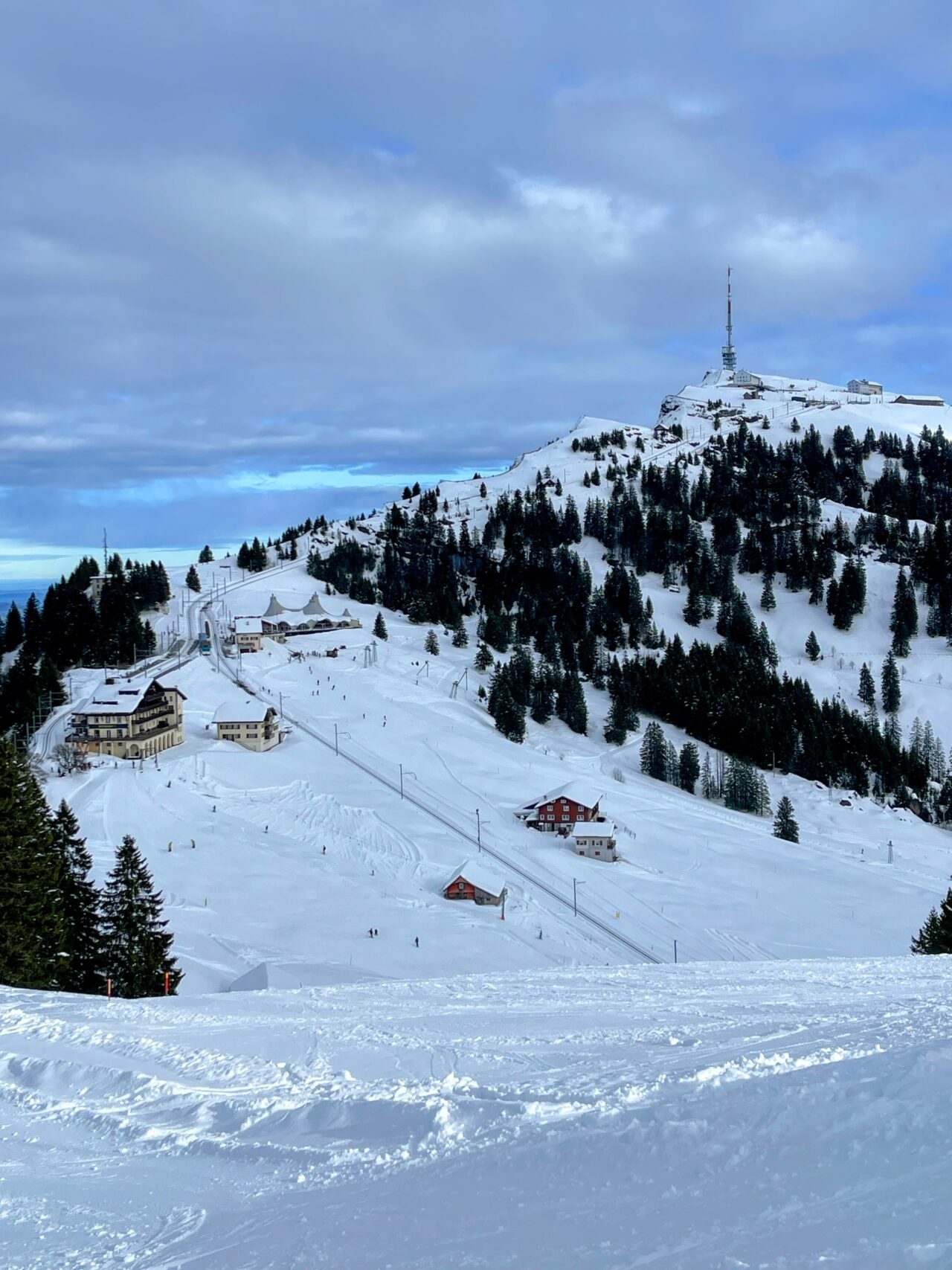 schneeschuhwanderung-seebodenalp-rigistaffel-rotstock-chaenzeli-_IMG_8114