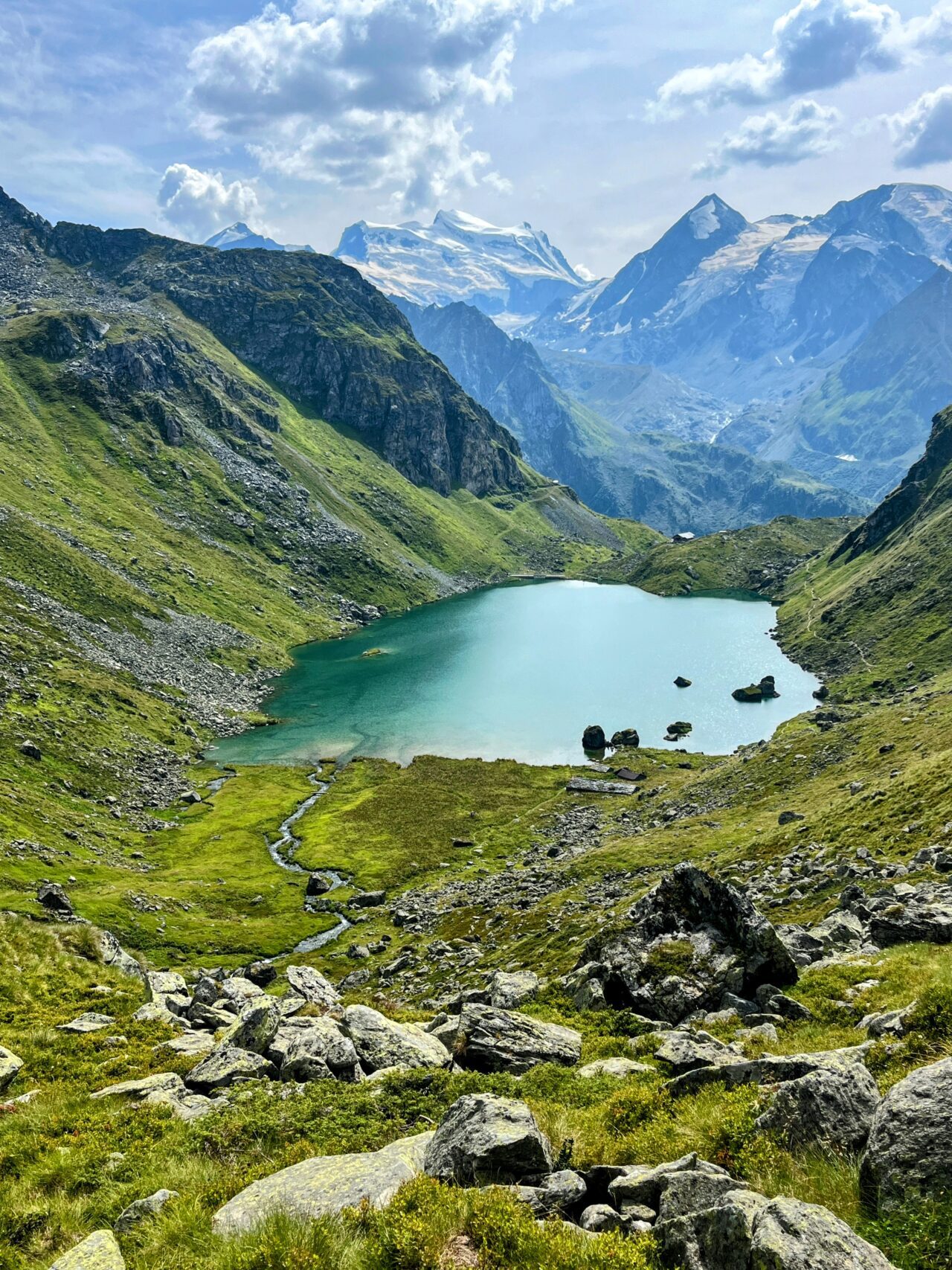 wanderung_alpenpaesseweg_etappe_29_cabane_de_prafleuri_cabane_de_louvie_