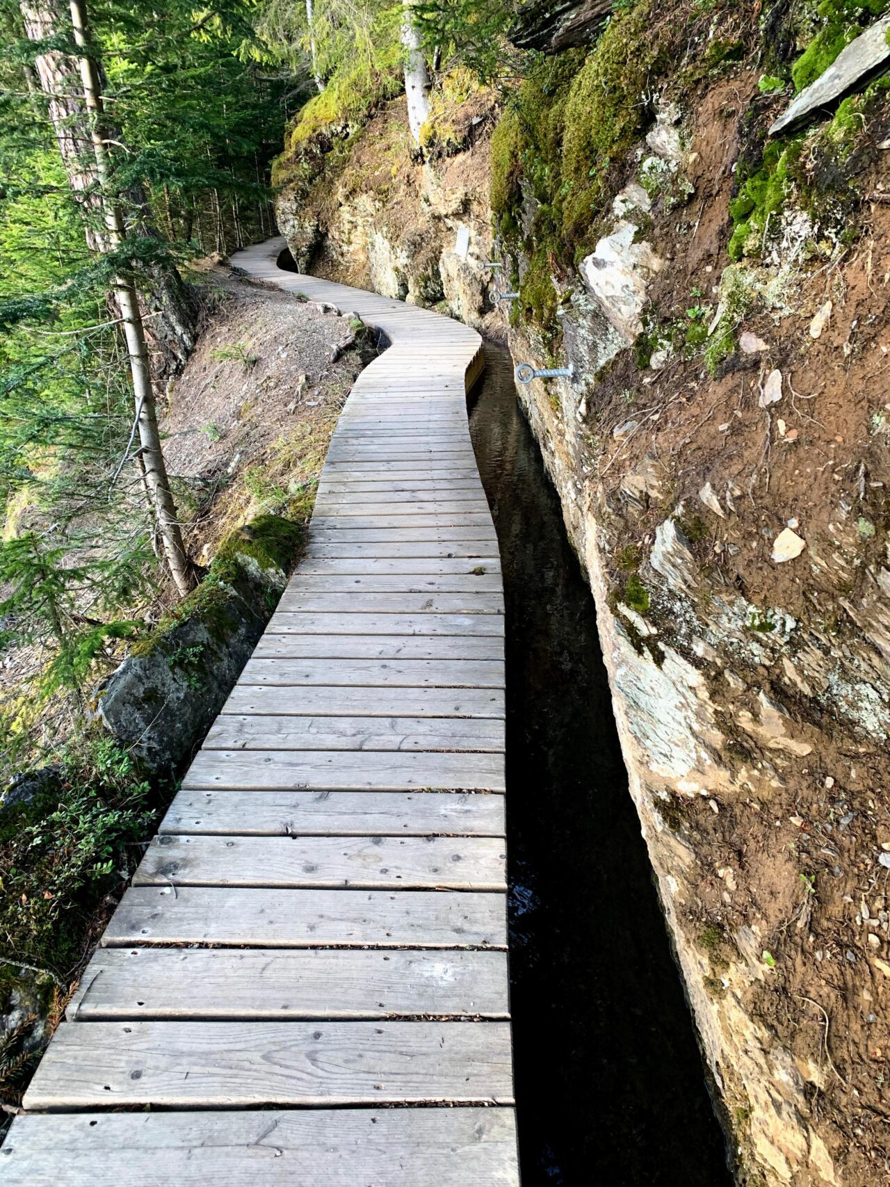 wanderung_crans_montana_bisse_du_ro_