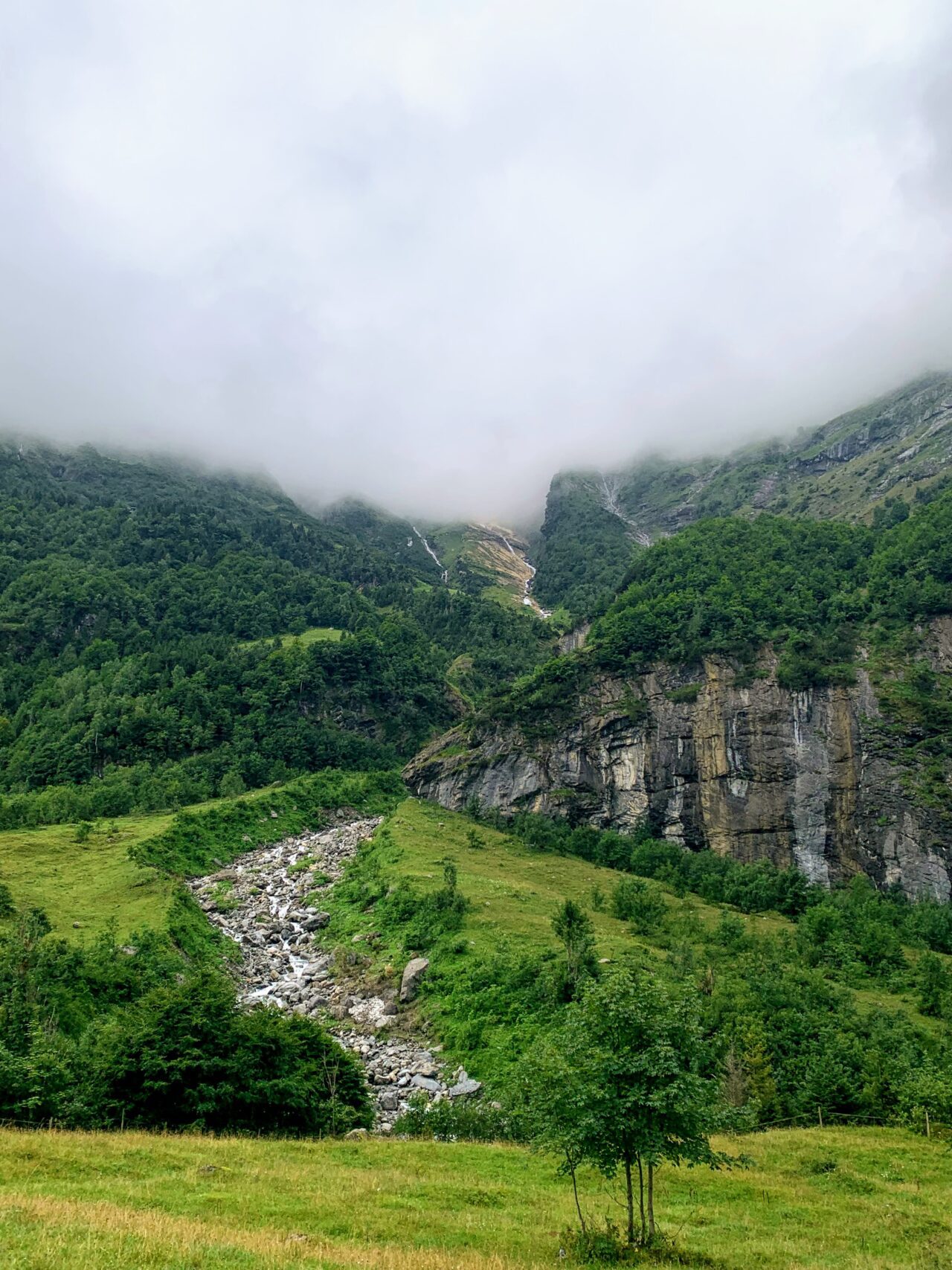 Wanderung-zur-Fuerenalp-